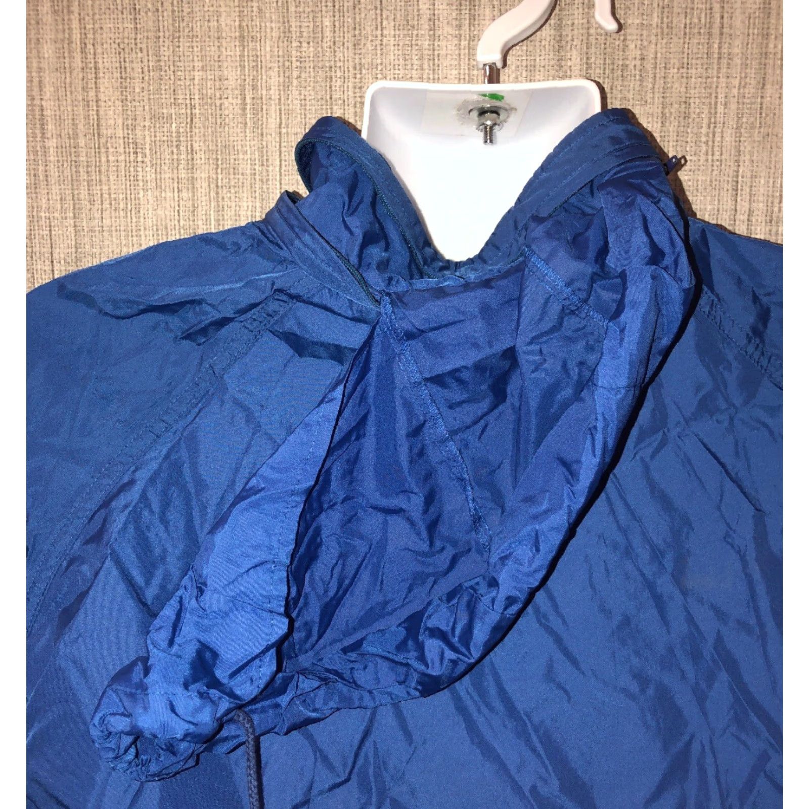 Vintage VINTAGE Woolrich Jacket Windbreaker The Teton Full Zip Hooded Nylon Blue L Men 90s Size US L / EU 52-54 / 3 - 5 Thumbnail