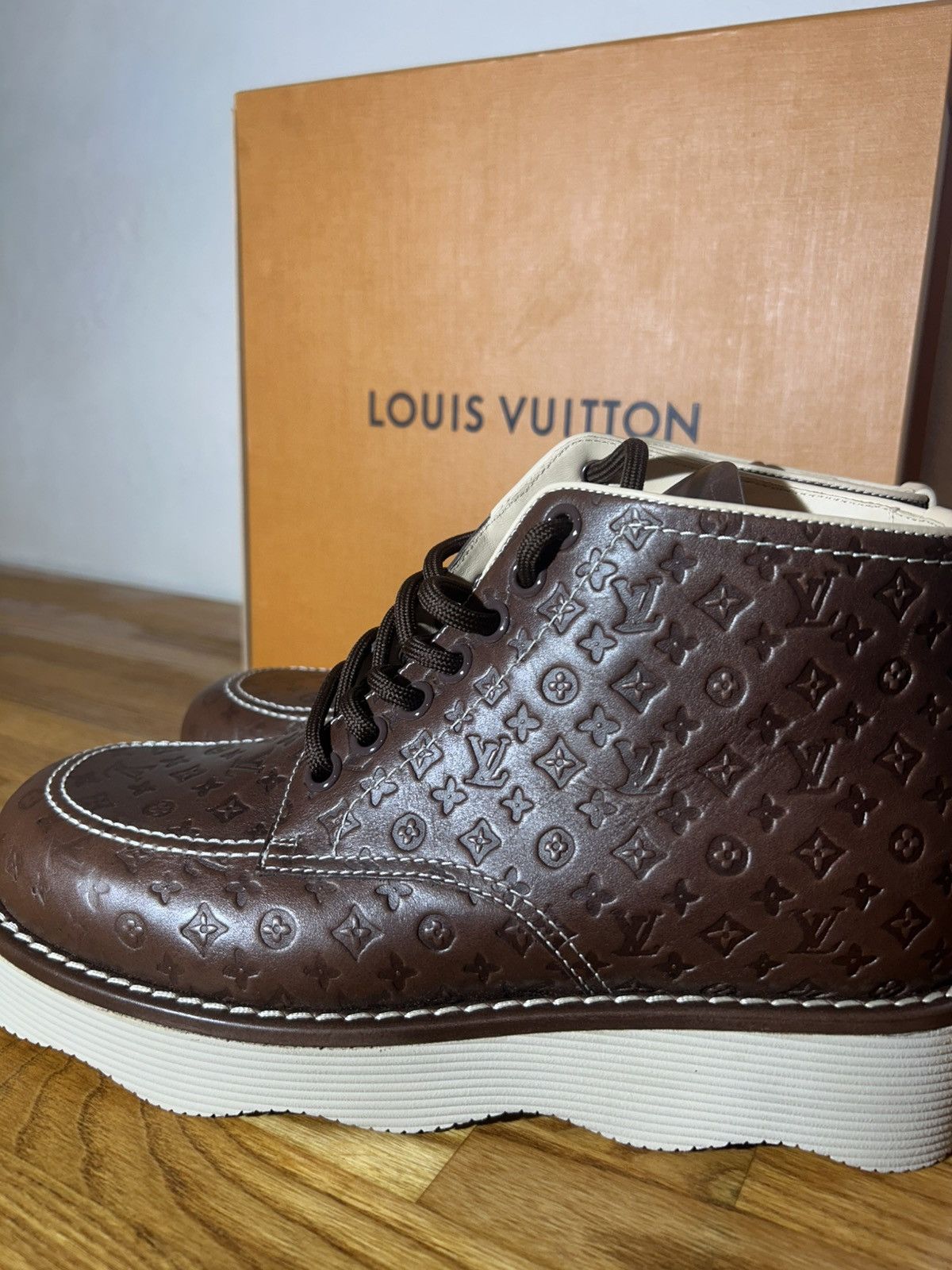 Louis Vuitton Louis Vuitton x Tyler, the Creator Waves High Derby Size US 10 / EU 43 - 6 Thumbnail