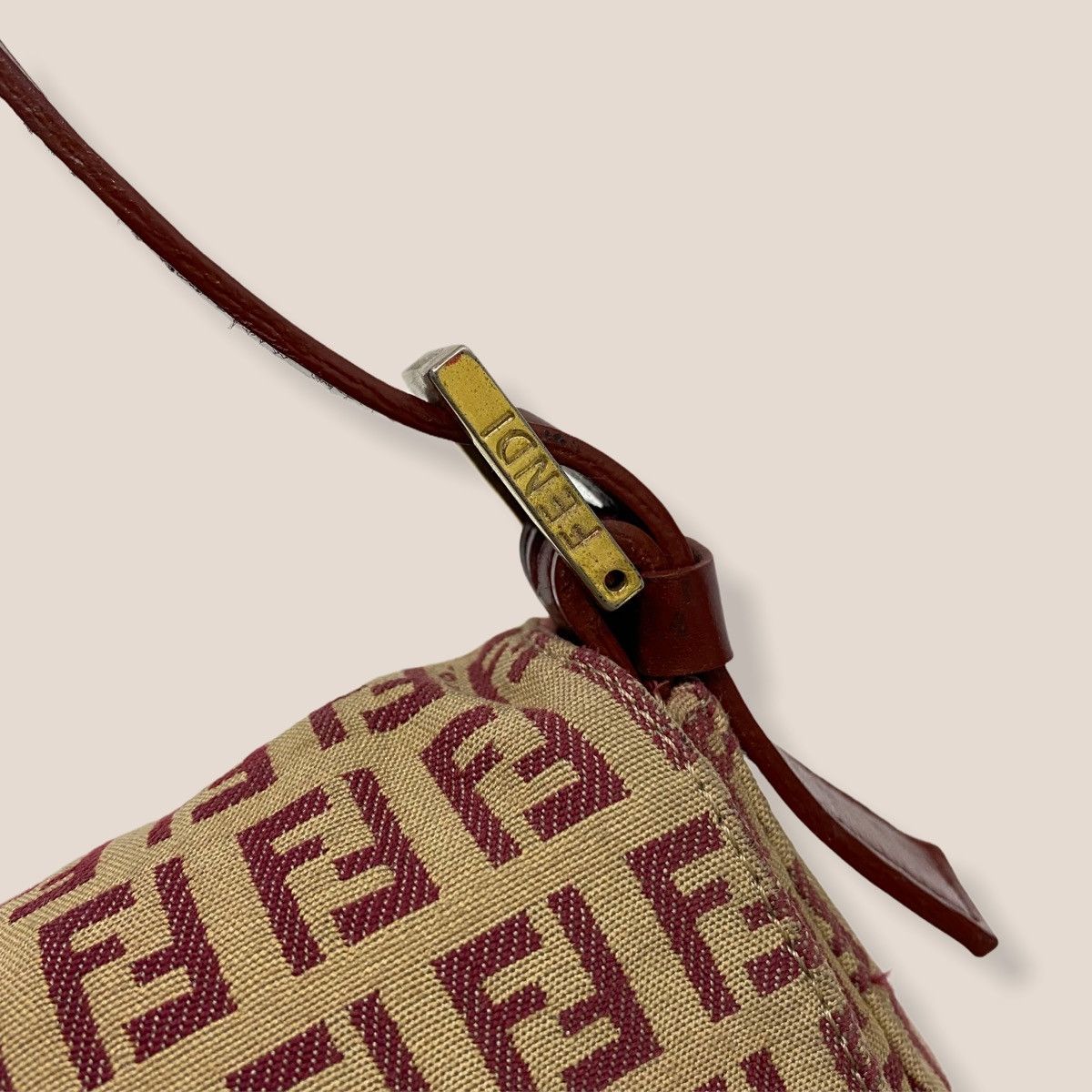Fendi AUTHENTIC FENDI MAMMA ZUCCHINO BAGUETTE SHOULDER HANDBAG Size ONE SIZE - 11 Thumbnail