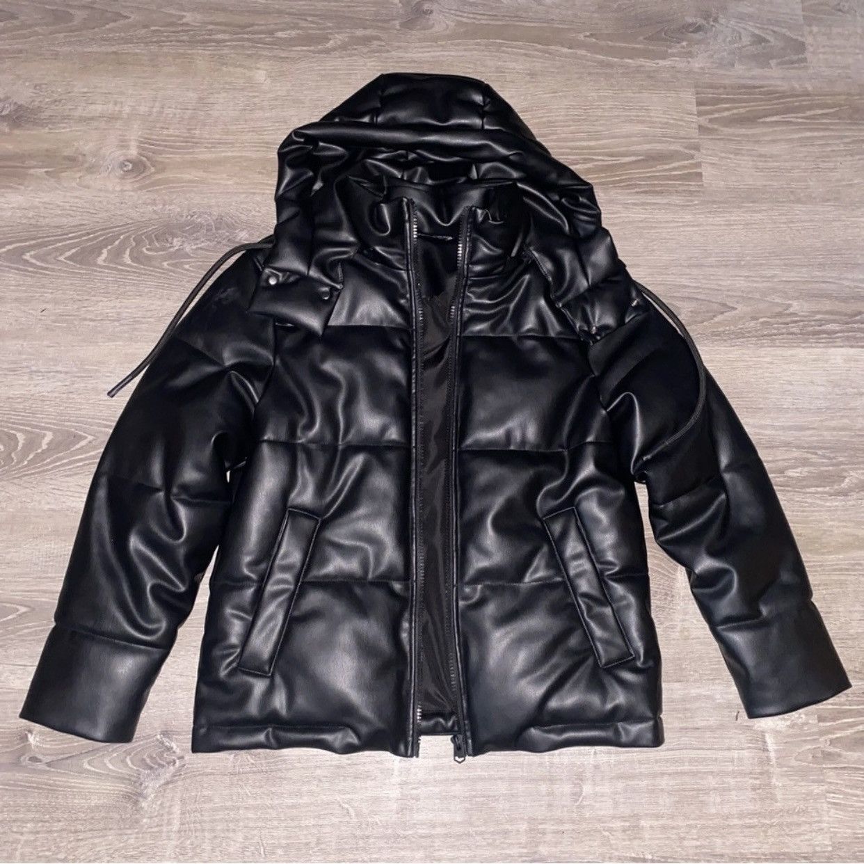 Leather Zara Puffer Jacket NWT ZARA FAUX LEATHER PADDED PUFFER COAT
