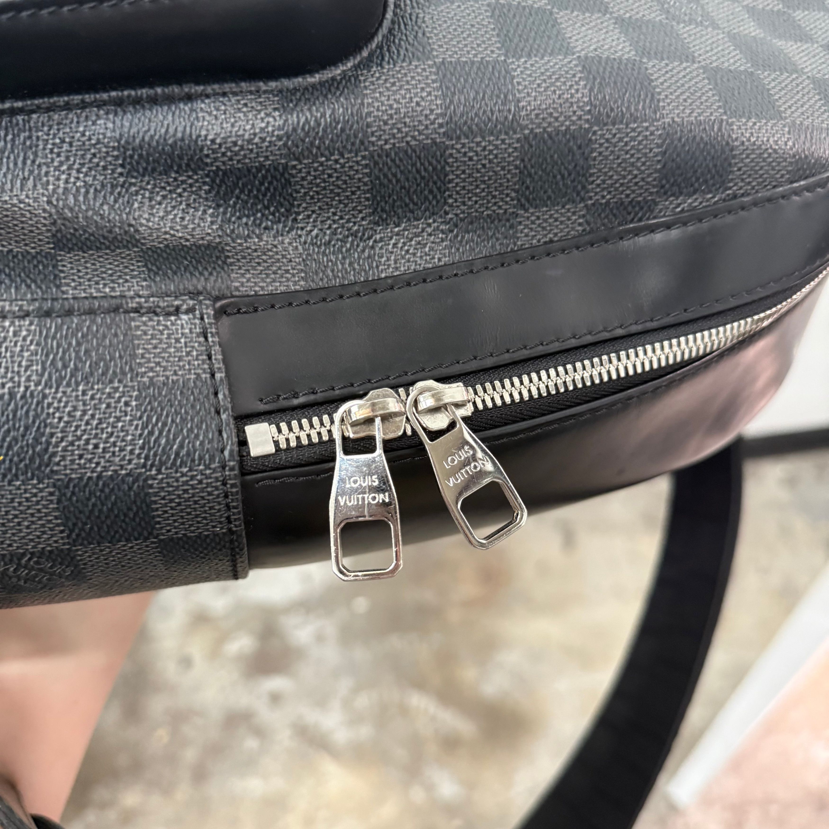 Louis Vuitton Louis Vuitton Damier Black Monogram Backpack Size ONE SIZE - 6 Thumbnail