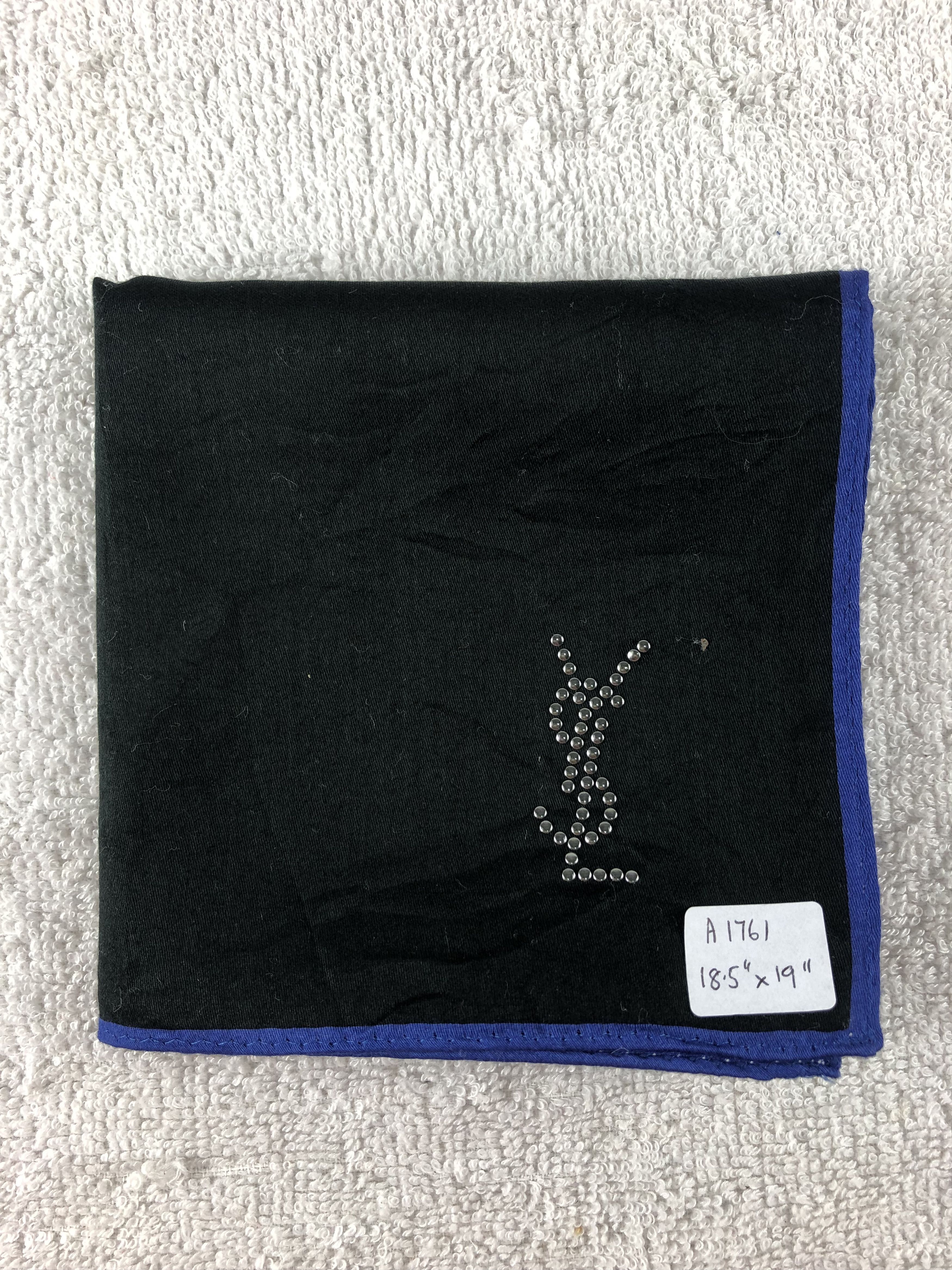 Vintage Yves Saint Laurent Handkerchief / Bandana / Neckerchief Size ONE SIZE - 6 Thumbnail