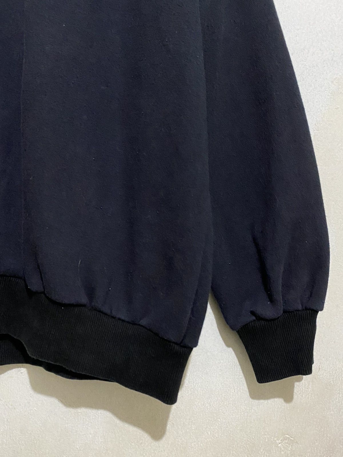 Vintage Vintage Sweatshirt Sisley Size US M / EU 48-50 / 2 - 6 Thumbnail