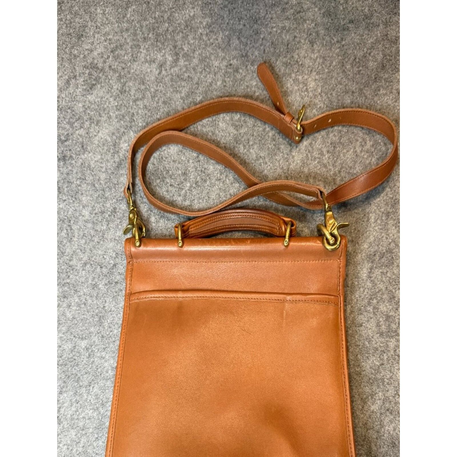 Coach Vintage Coach British Tan Leather Crossbody Messenger Bag Size ONE SIZE - 9 Thumbnail
