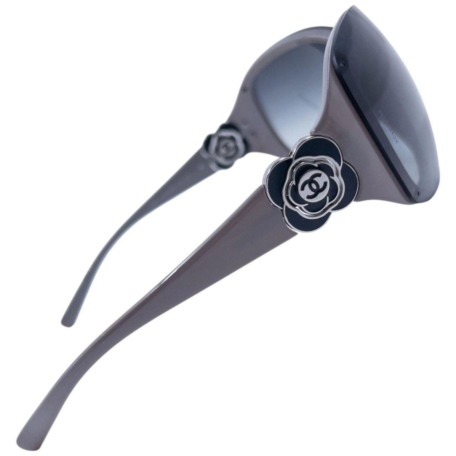 Chanel Vintage 2000s Chanel Flower Sunglasses Size ONE SIZE - 2 Thumbnail