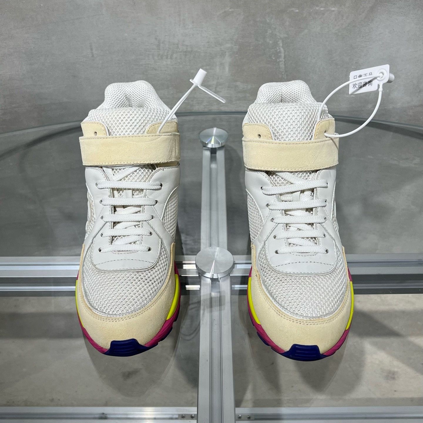Chanel Chanel White Lowtop Sneakers it_37-5 Women Size US 7.5 / IT 37.5 - 1 Thumbnail