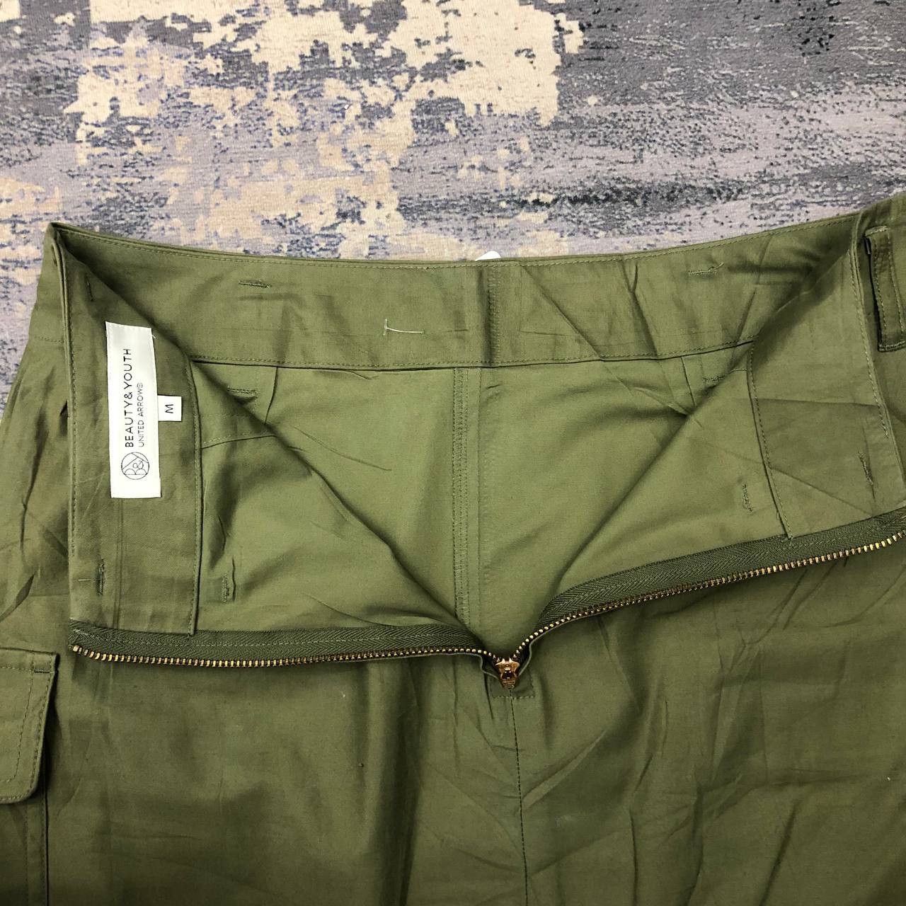 BEAUTY&YOUTH × United Arrows P825 BEAUTY & YOUTH x UNITED ARROW CARGO SKIRTS Size 27" / US 4 / IT 40 - 5 Thumbnail