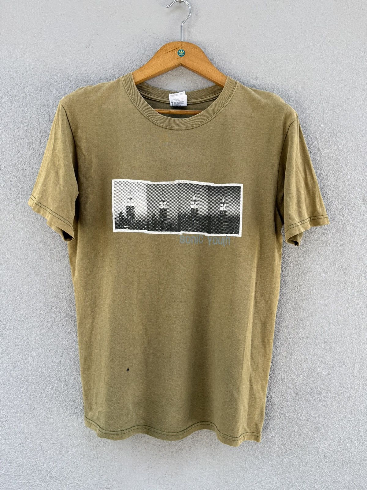 Band Tees Thrashed Vintage Sonic Youth Nyc Ghosts Flowers Grunge Tee Size US M / EU 48-50 / 2 - 1 Thumbnail