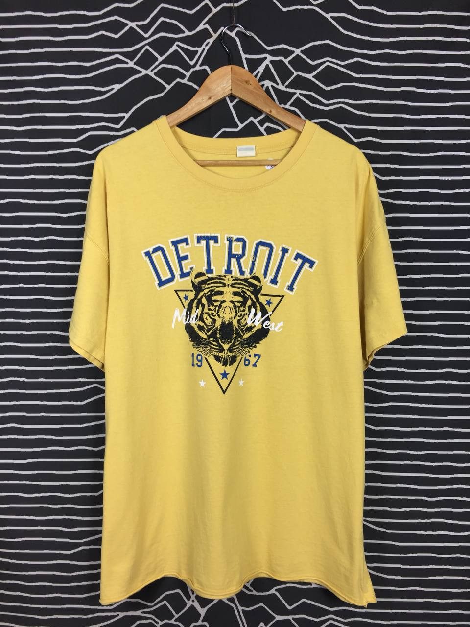 Vintage Double Name Detroit Tigers Mid West American Sports Tee Size US XXL / EU 58 / 5 - 2 Thumbnail