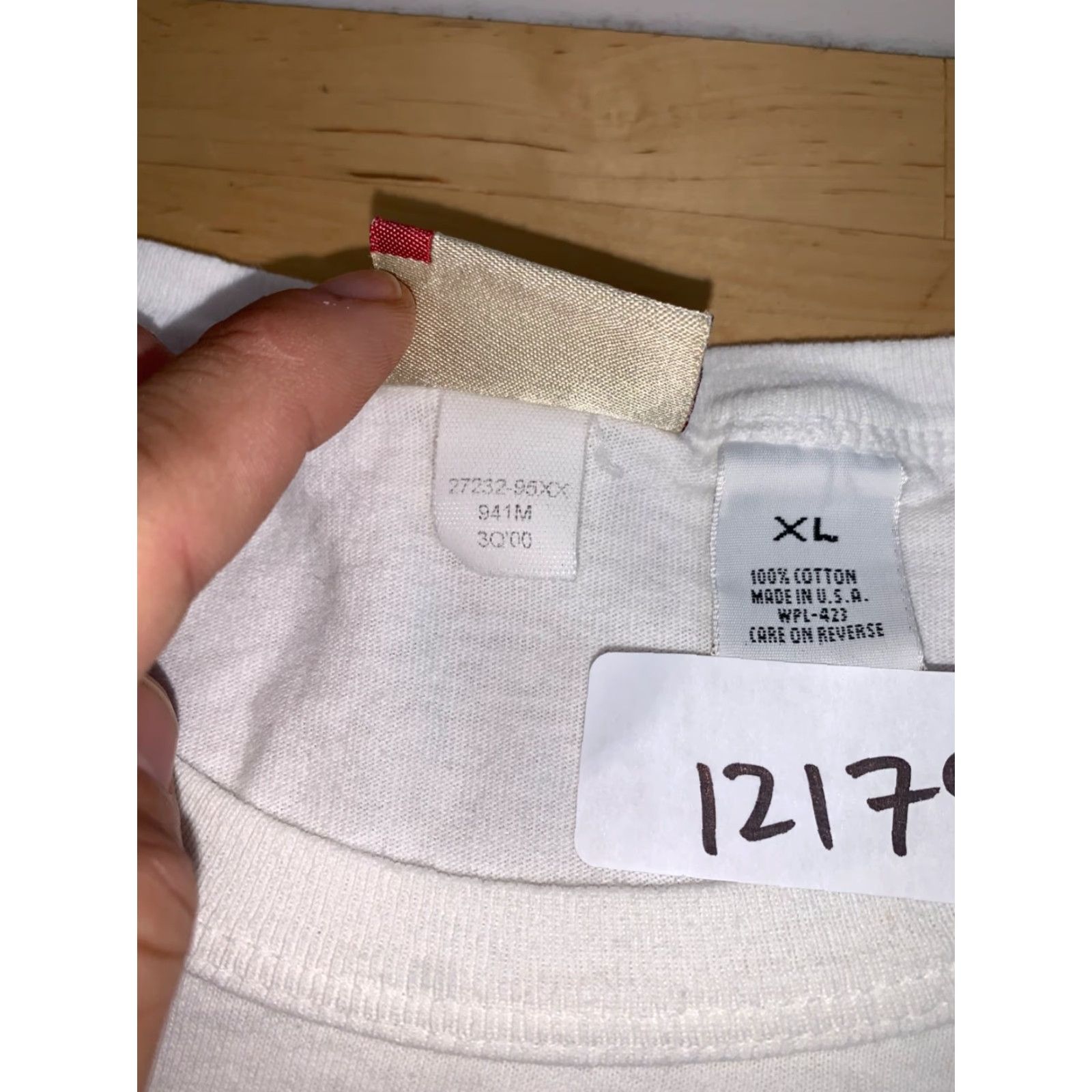 Levi's VINTAGE Levi's Shirt Mens XL White Button-Up Long Sleeve Casual USA 12179 Size US XL / EU 56 / 4 - 4 Thumbnail