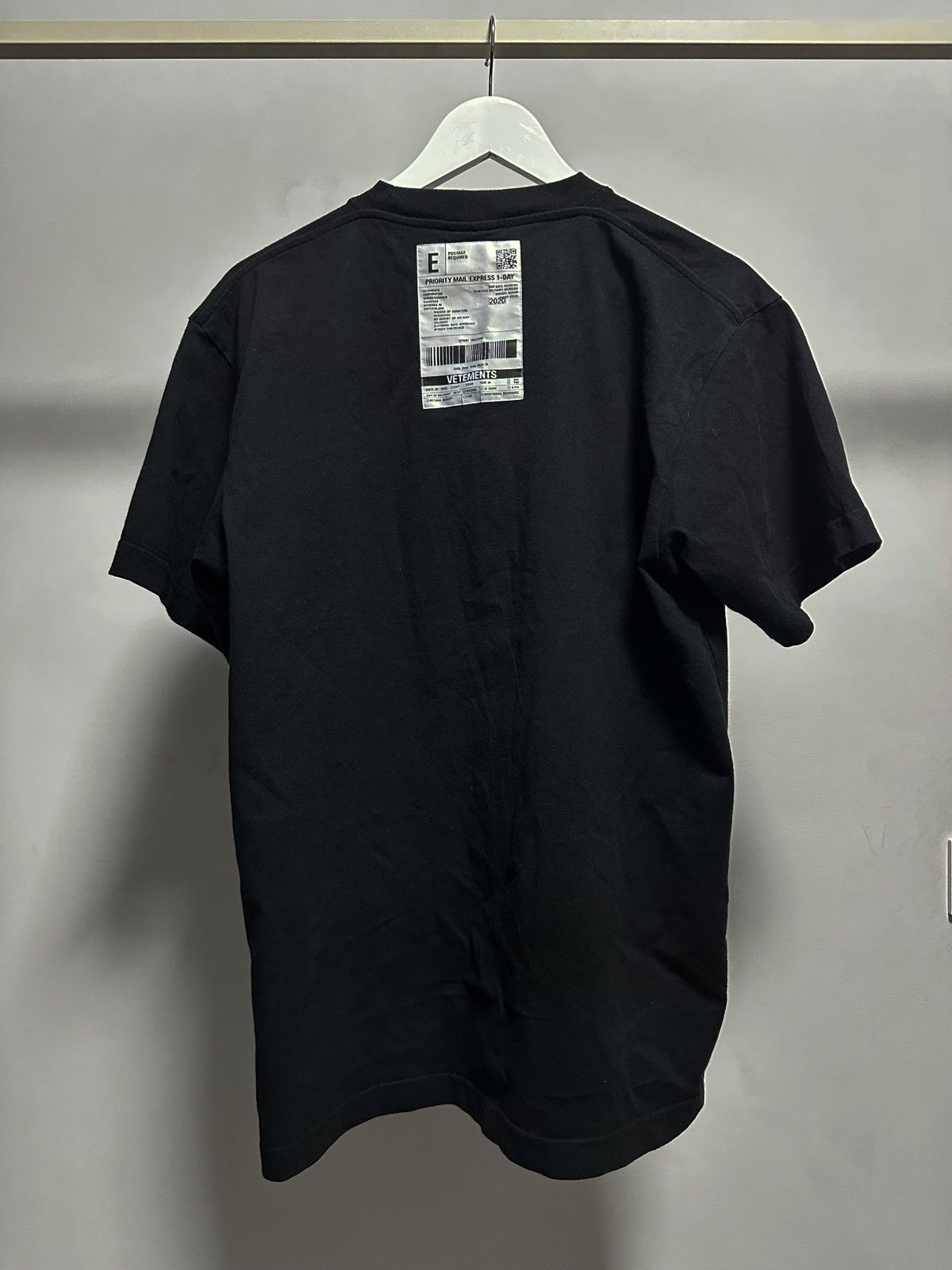 Vetements Vetements priority mail t shirt Size US XS / EU 42 / 0 - 2 Thumbnail