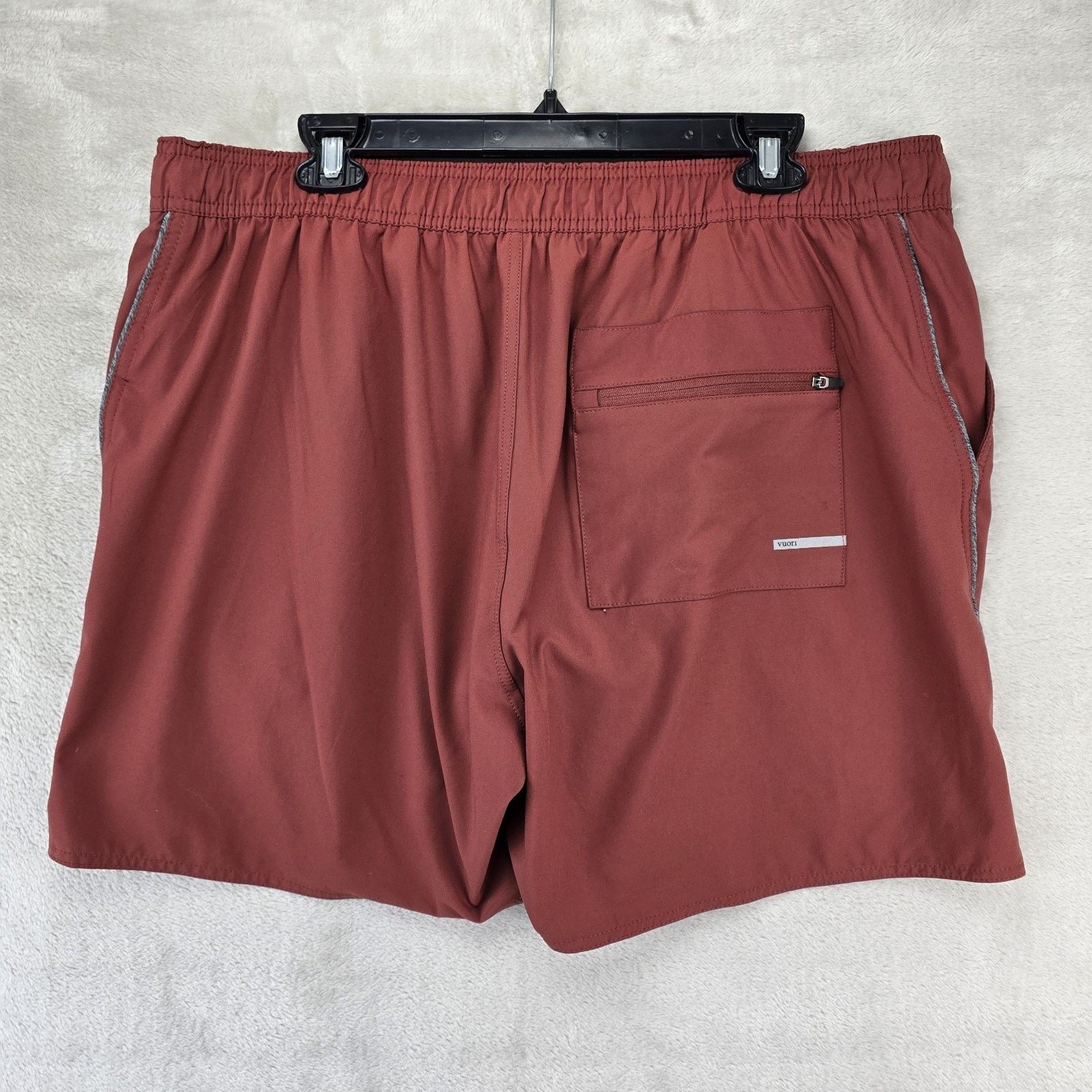 Vuori Vuori Shorts Mens 2XL XXL Trail 2.0 Lined 6" Gym Training Size US 38 / EU 54 - 7 Thumbnail