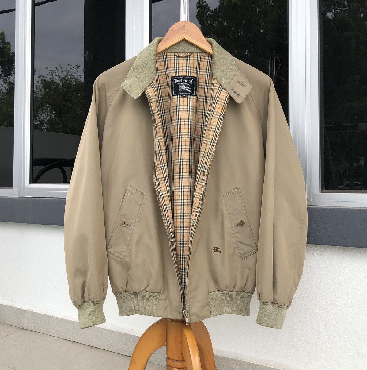 Burberry VTG Burberrys Embroidery Logo Lined Novacheck Bomber Jacket Size US M / EU 48-50 / 2 - 15 Thumbnail