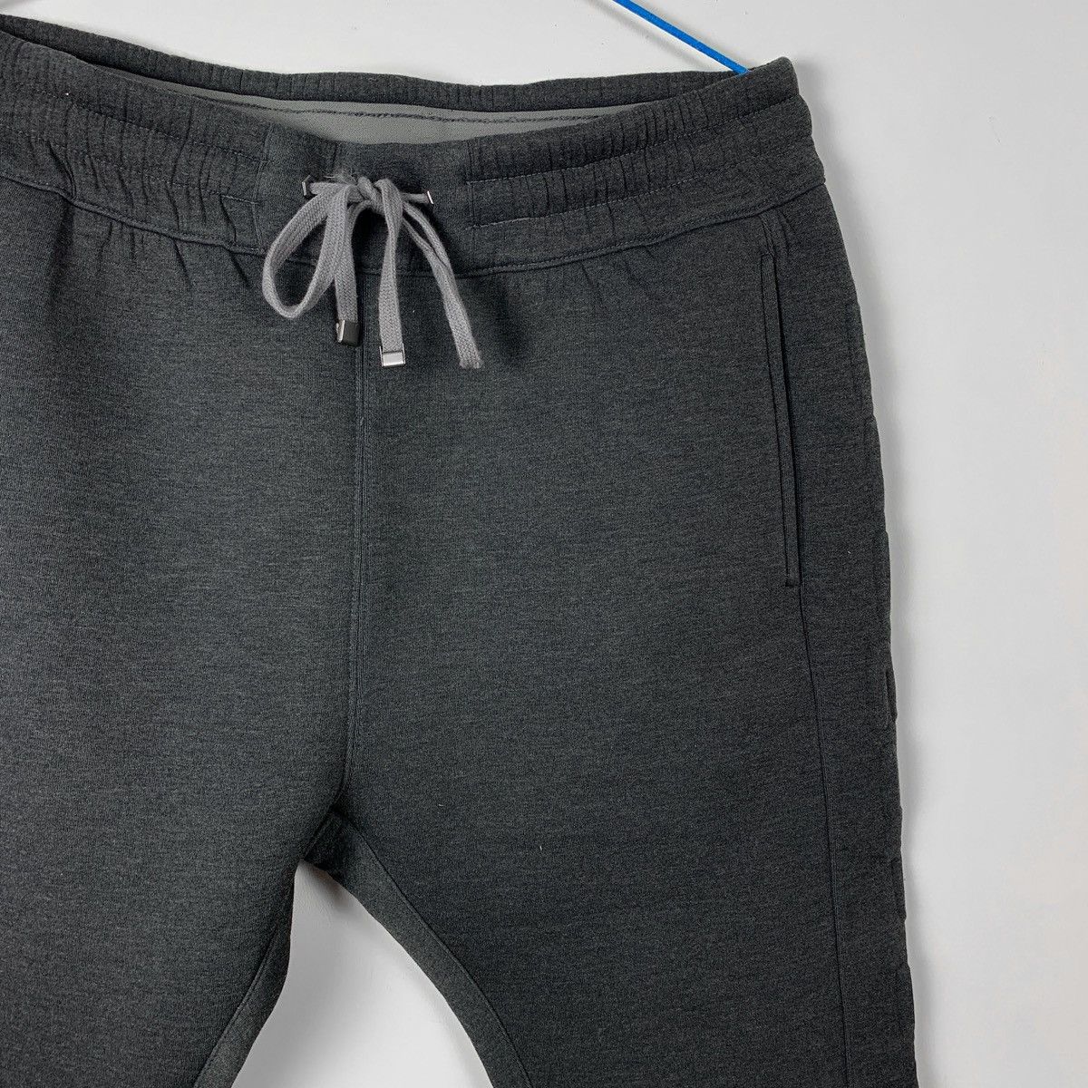 Helmut Lang Helmut Lang 3D Logo Cropp Jogger Size US 32 / EU 48 - 2 Thumbnail