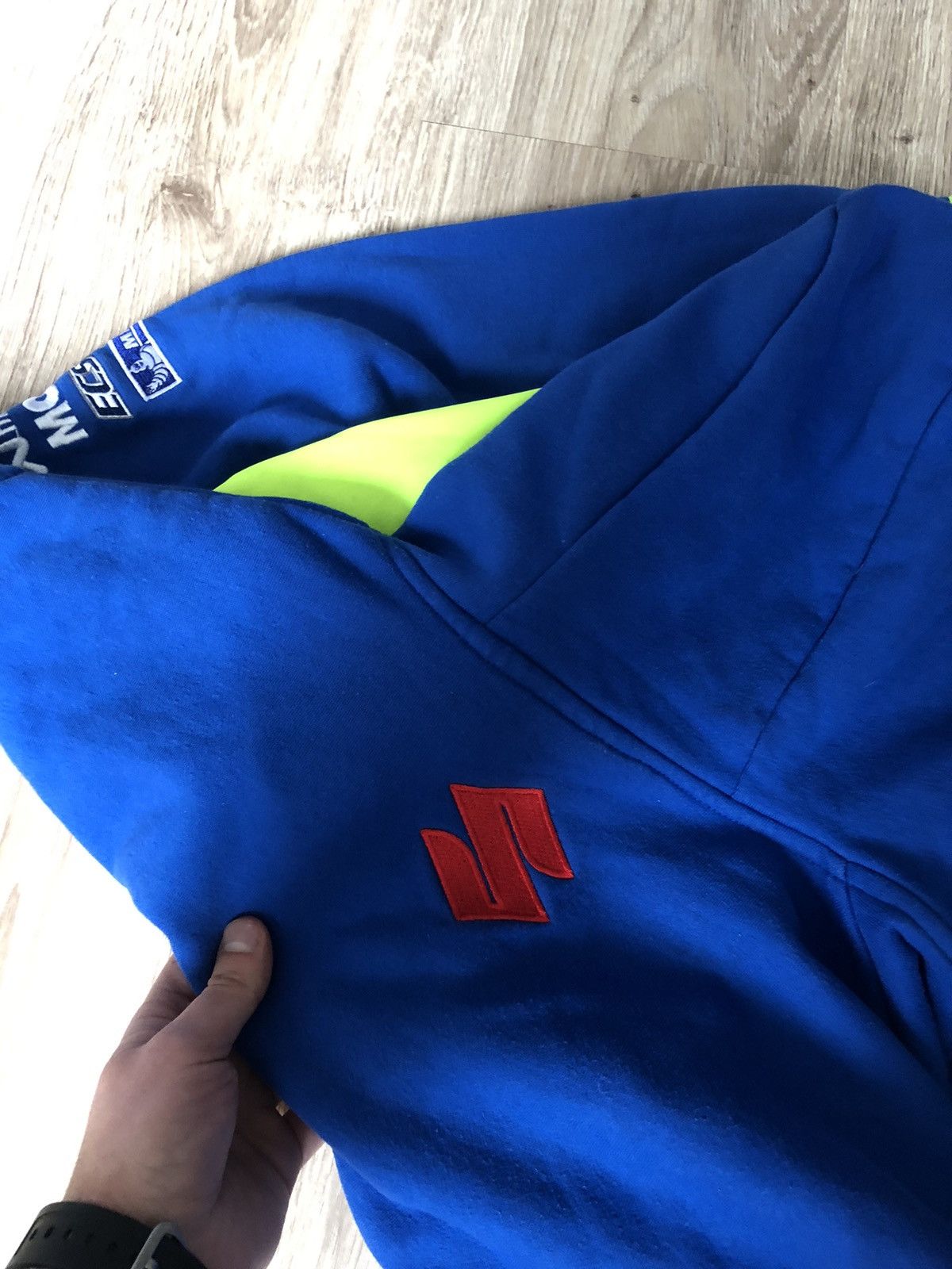 Vintage Vintage Y2K Suzuki Racing Moto Zip Hoodie Size US M / EU 48-50 / 2 - 7 Thumbnail