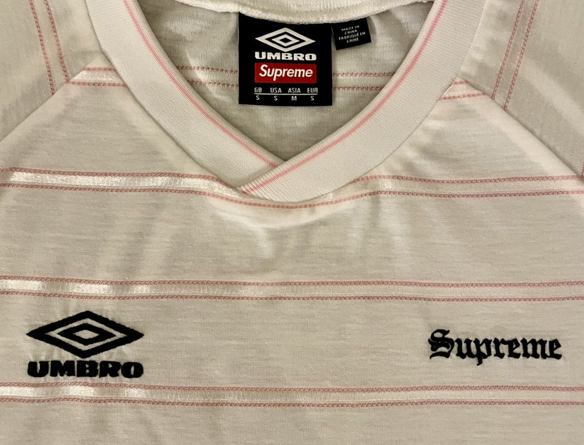 Supreme × Umbro SUPREME x UMBRO STRIPE SOCCER JERSEY Size US S / EU 44-46 / 1 - 4 Thumbnail