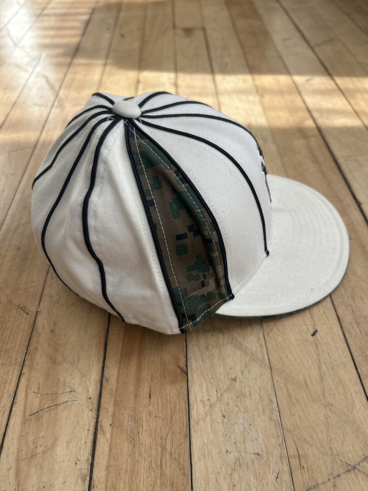 New Era Vintage New Era Yankees Camo Logo Fitted Cap *Rare* Size ONE SIZE - 2 Thumbnail
