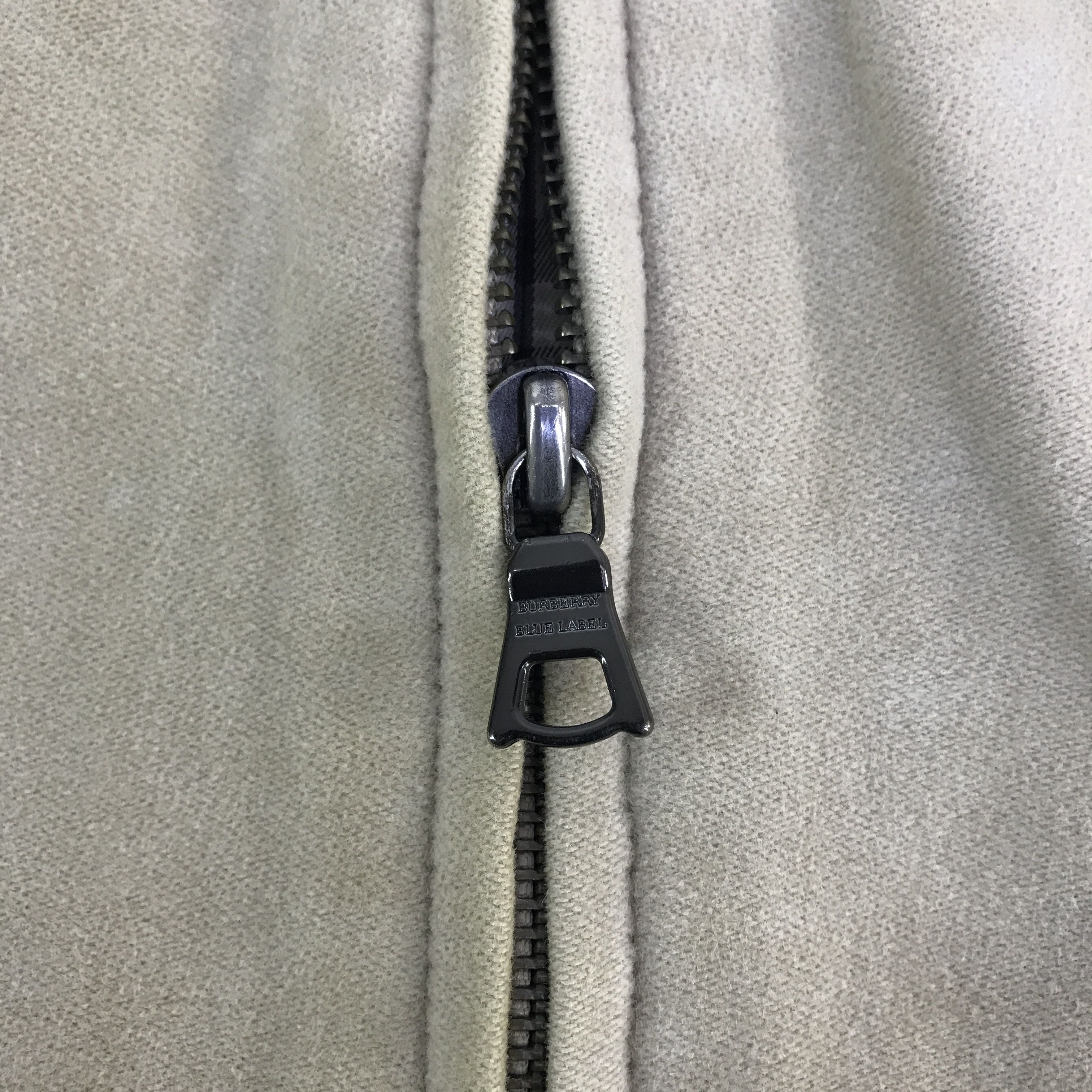 Burberry burberry blue label faded jacket K115B16 Size US L / EU 52-54 / 3 - 10 Thumbnail