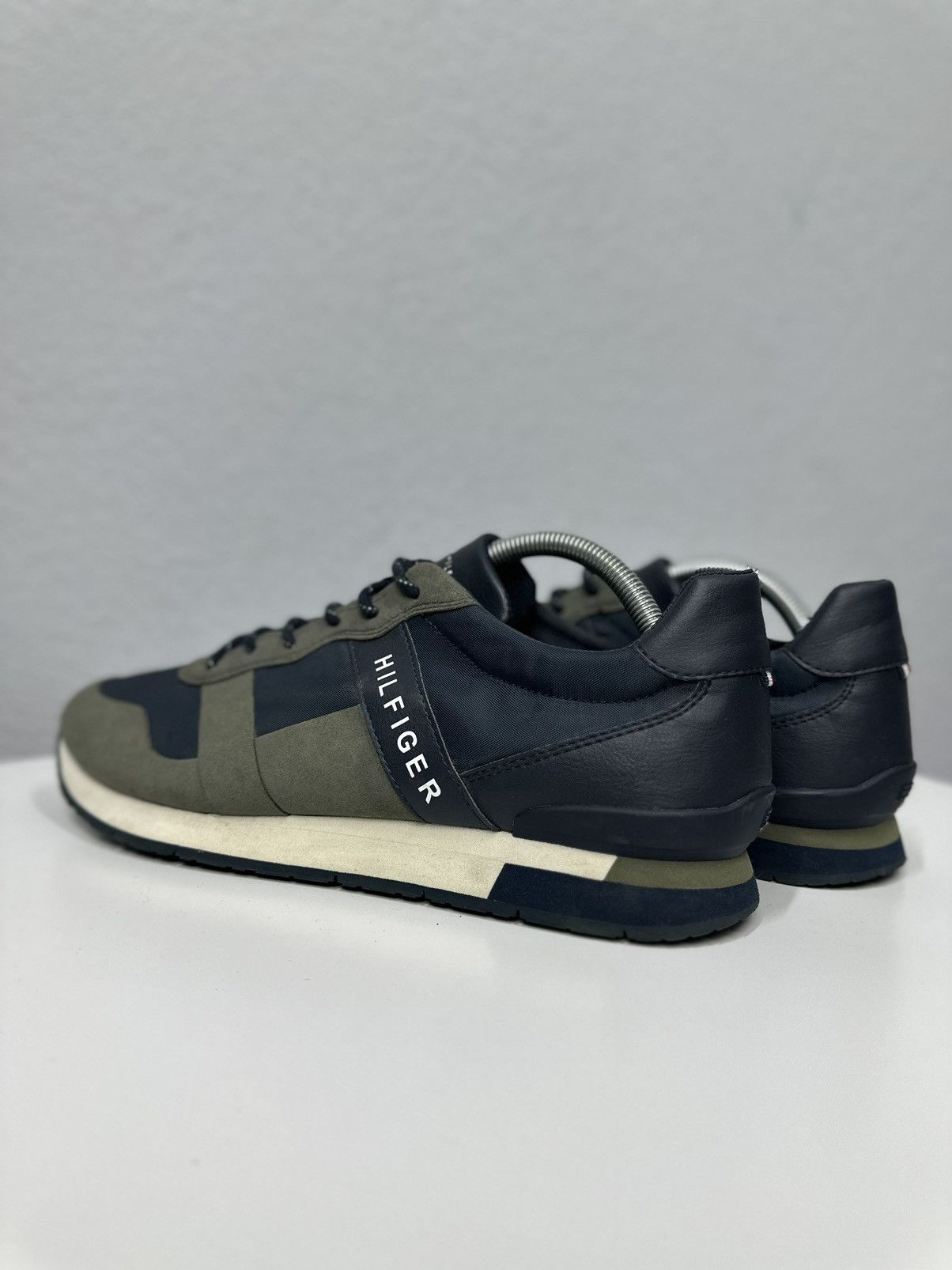 Tommy Hilfiger Tommy Hilfiger Shoes Luxury Sneakers Loro Piana style Size US 12 / EU 45 - 7 Thumbnail