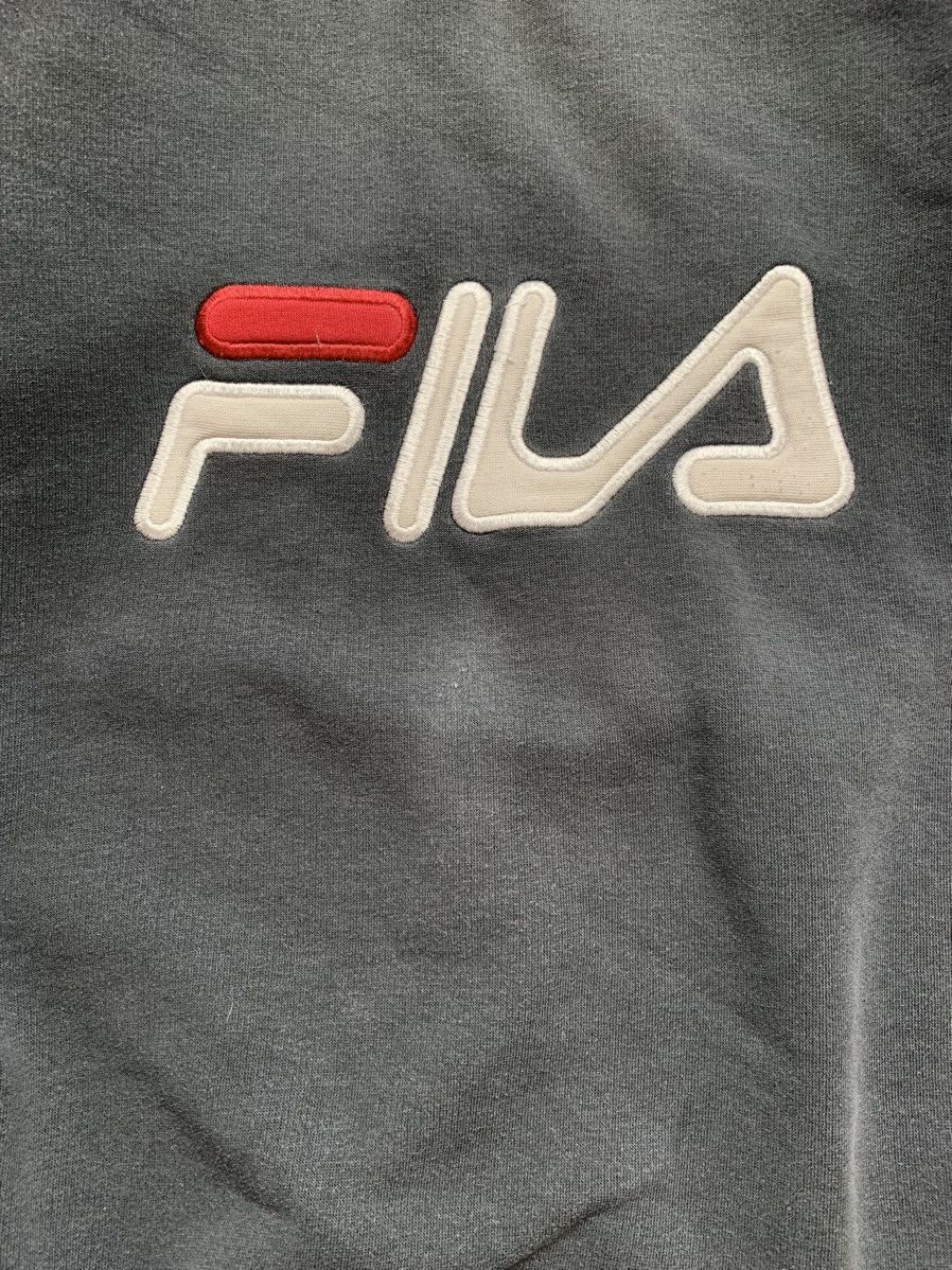 Fila × Vintage Vintage Y2K Fila Heavy Cotton Center Logo Boxy Sweatshirt Size US XL / EU 56 / 4 - 8 Thumbnail