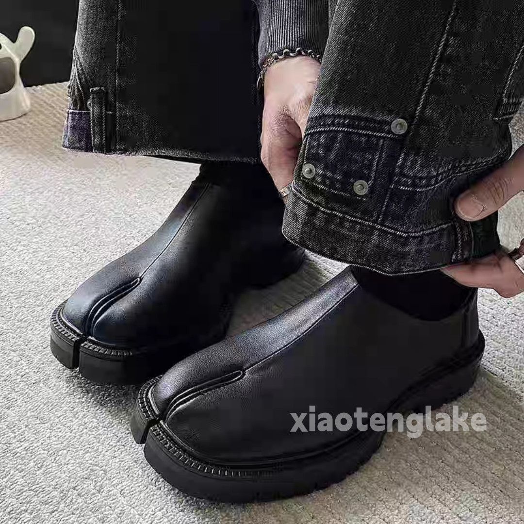 Vintage Unisex outdoor utility punk tabi slip on leather shoes Size US 11 / EU 44 - 6 Thumbnail