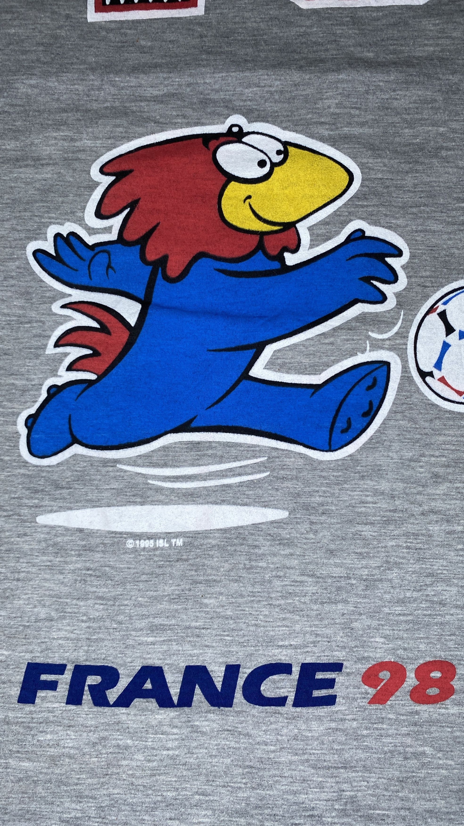 Vintage Vintage France 98 World Cup Footix Mascot #10 Tee XL Size US XL / EU 56 / 4 - 6 Thumbnail