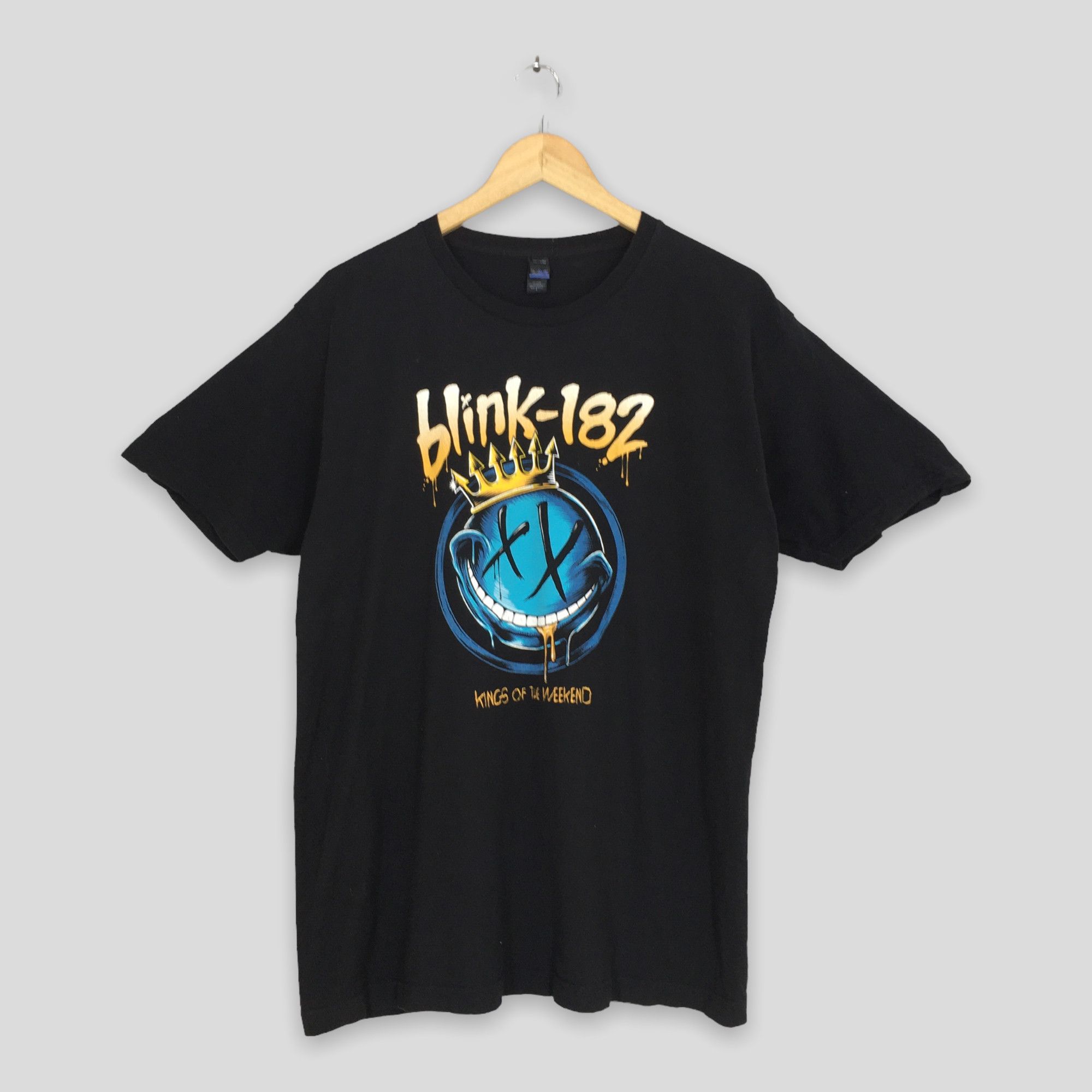 Band Tees Blink-182 Kings of the Weekend Song Rock Tshirt Size L Size US L / EU 52-54 / 3 - 1 Thumbnail