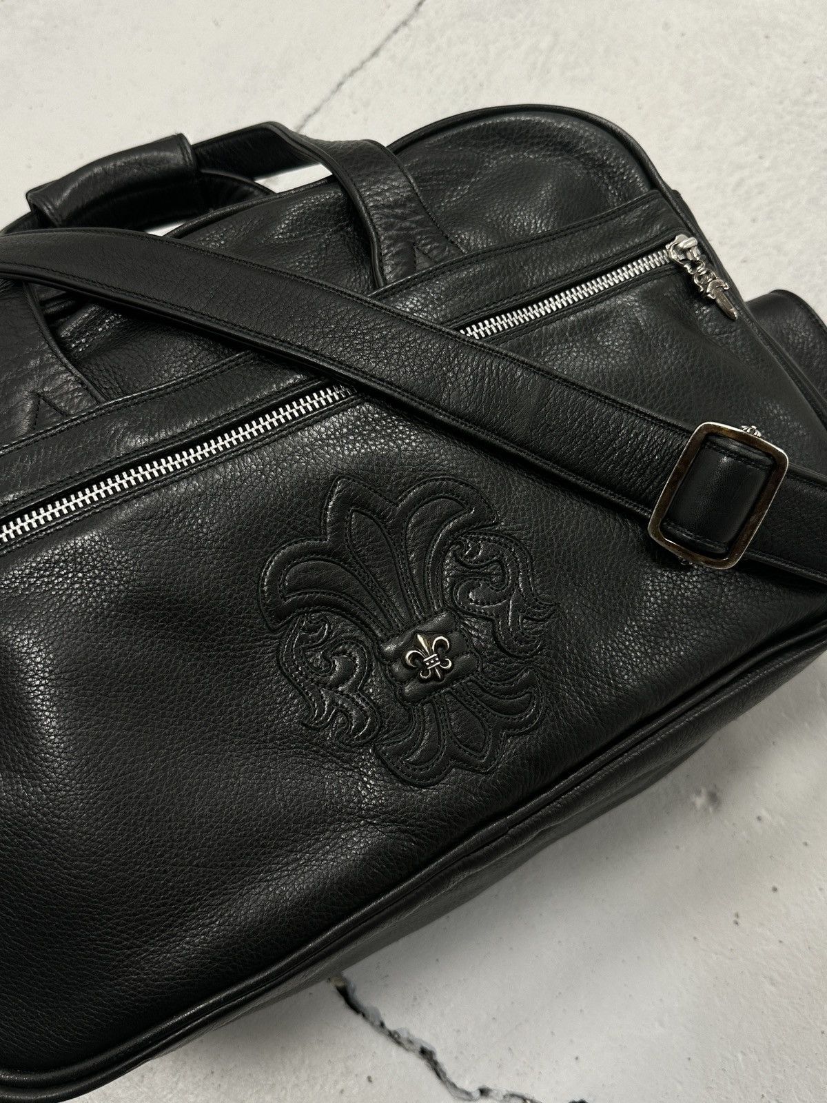 Chrome Hearts Chrome Hearts Fleur Silver Leather Patch Diaper Duffle Bag Size ONE SIZE - 2 Thumbnail