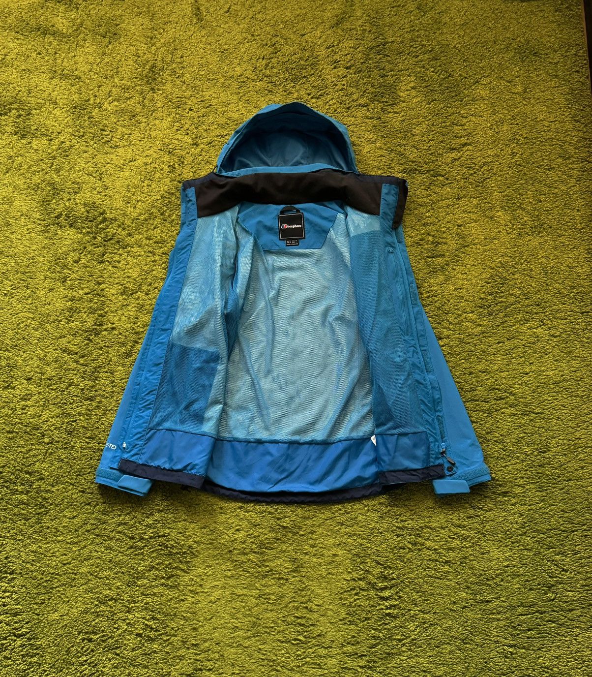 Berghaus × Designer Berghaus gore-Tex membrane jacket Size M / US 6-8 / IT 42-44 - 3 Thumbnail