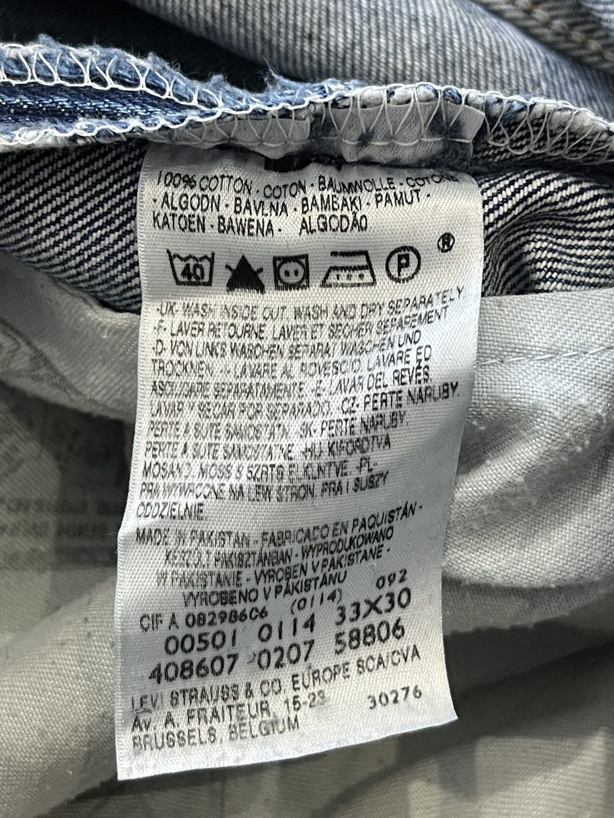 Levi's Vintage Levi’s 501 Original Fit Jeans Men’s W33 L30 Blue Size US 33 - 6 Thumbnail