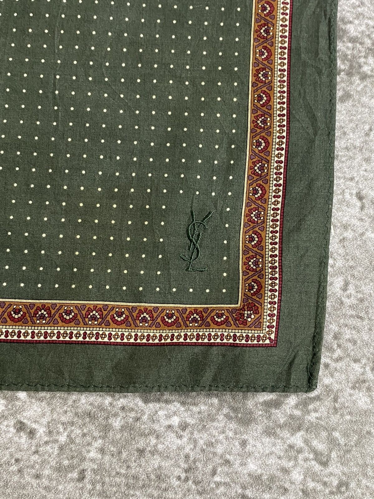 Yves Saint Laurent Yves saint laurent Handkerchief / Bandana / Neckerchief Size ONE SIZE - 3 Thumbnail