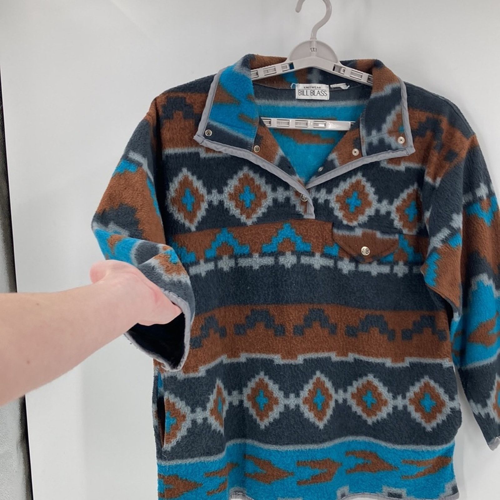 Vintage Vintage Bill Blass Knit Wear Aztec fleece western size M Size US M / EU 48-50 / 2 - 2 Thumbnail