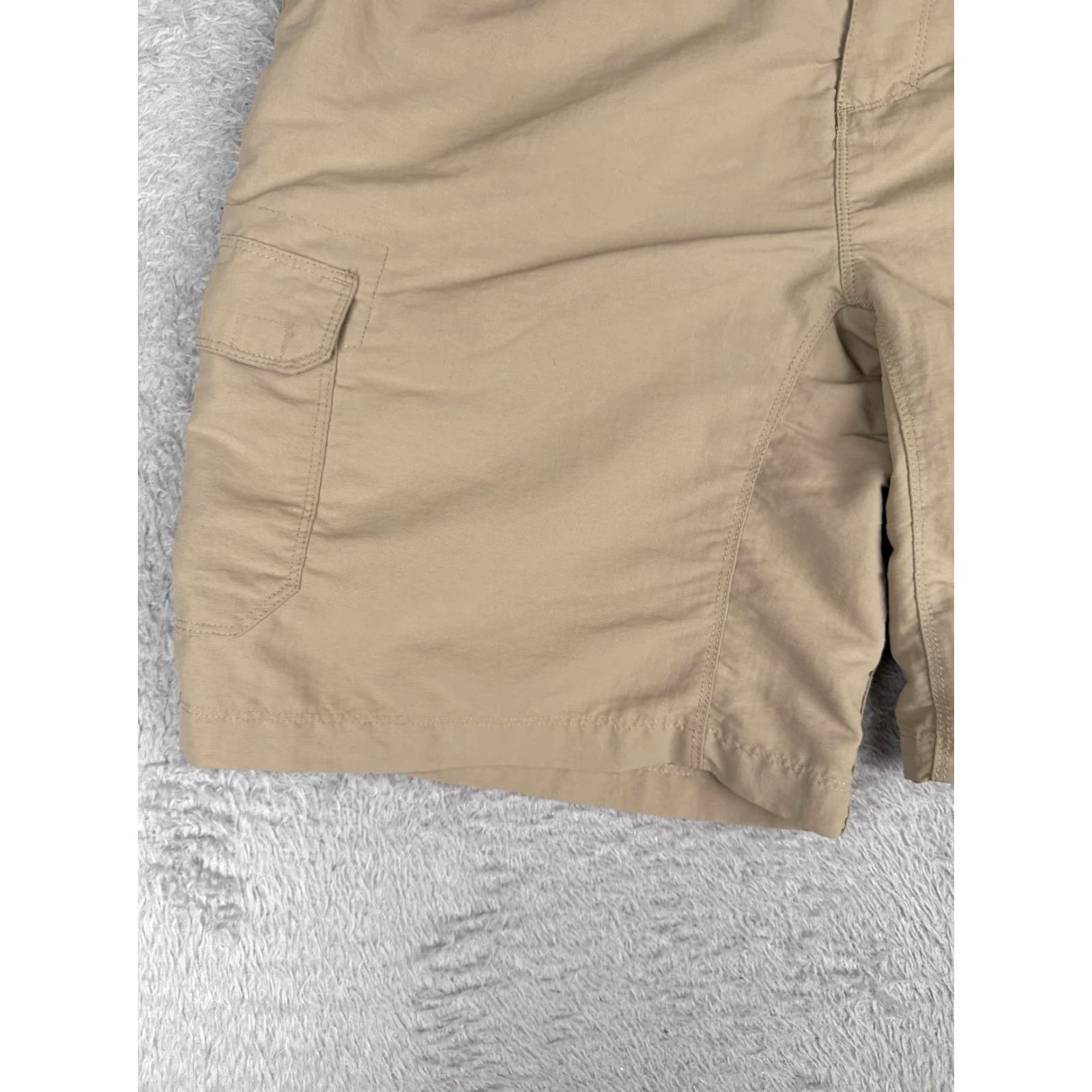 The North Face The North Face Shorts Men Large Beige Cargo 100% Nylon Hiking Hike Camping 36x9 Regular Cargo Pocket Drawstring Size US 33 - 3 Thumbnail