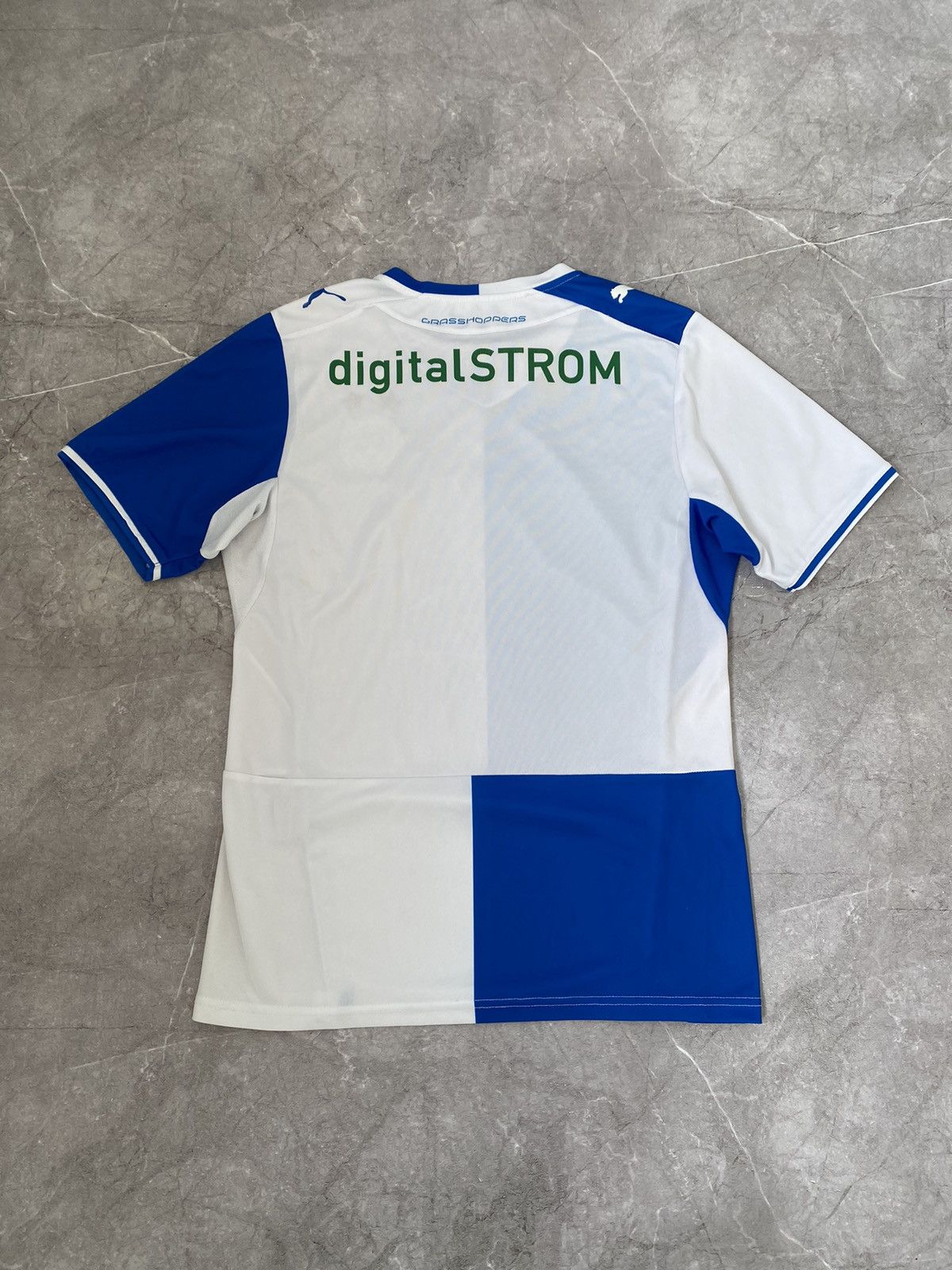 Puma Adidas 2011/2012 Grasshoppers Zurich Home Soccer Jersey Size US L / EU 52-54 / 3 - 12 Thumbnail