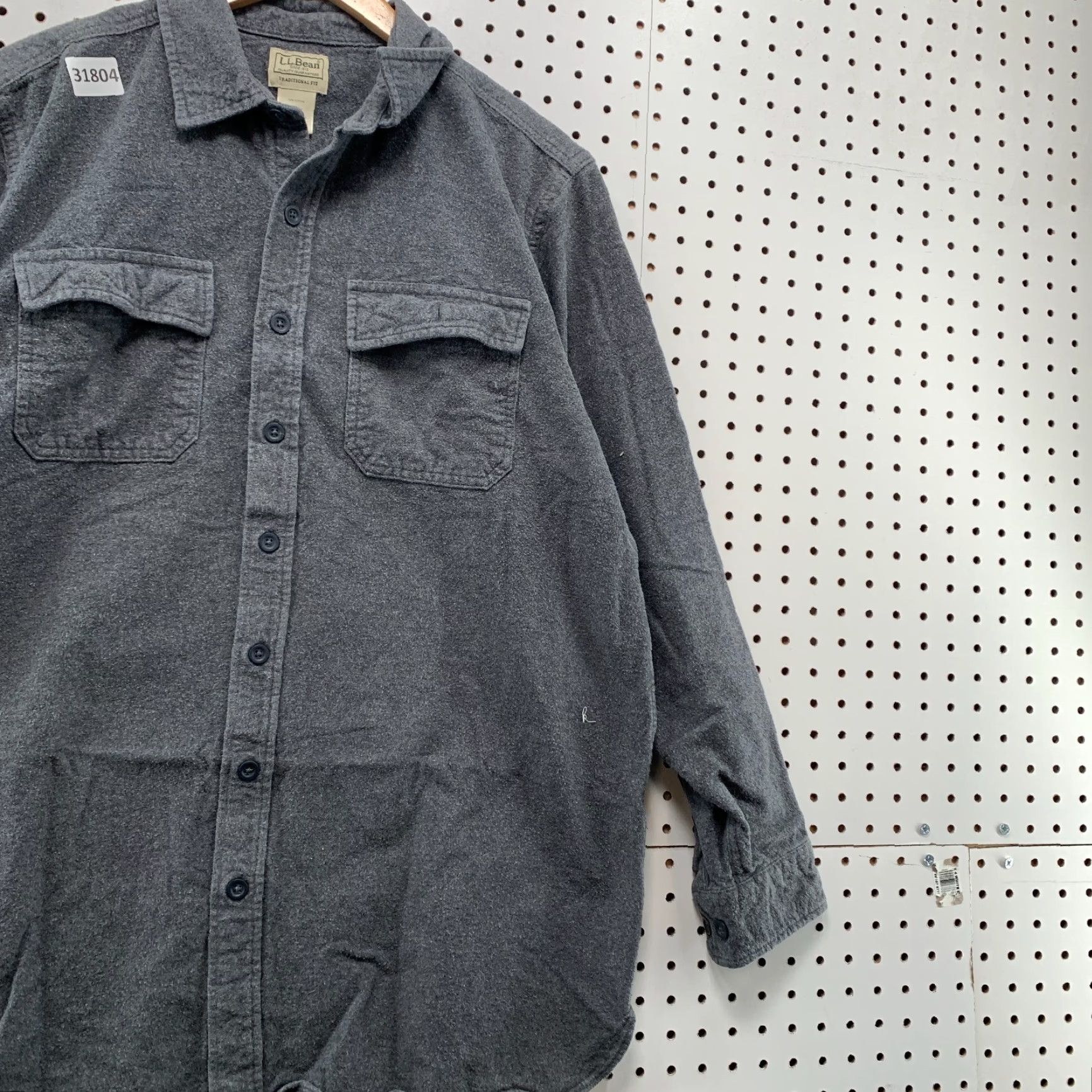 Vintage VINTAGE L.L. Bean Chamoi Button Shirt Men Large Tall Gray Long Sleeve Outdoor Pocket 90s Size US L / EU 52-54 / 3 - 4 Thumbnail