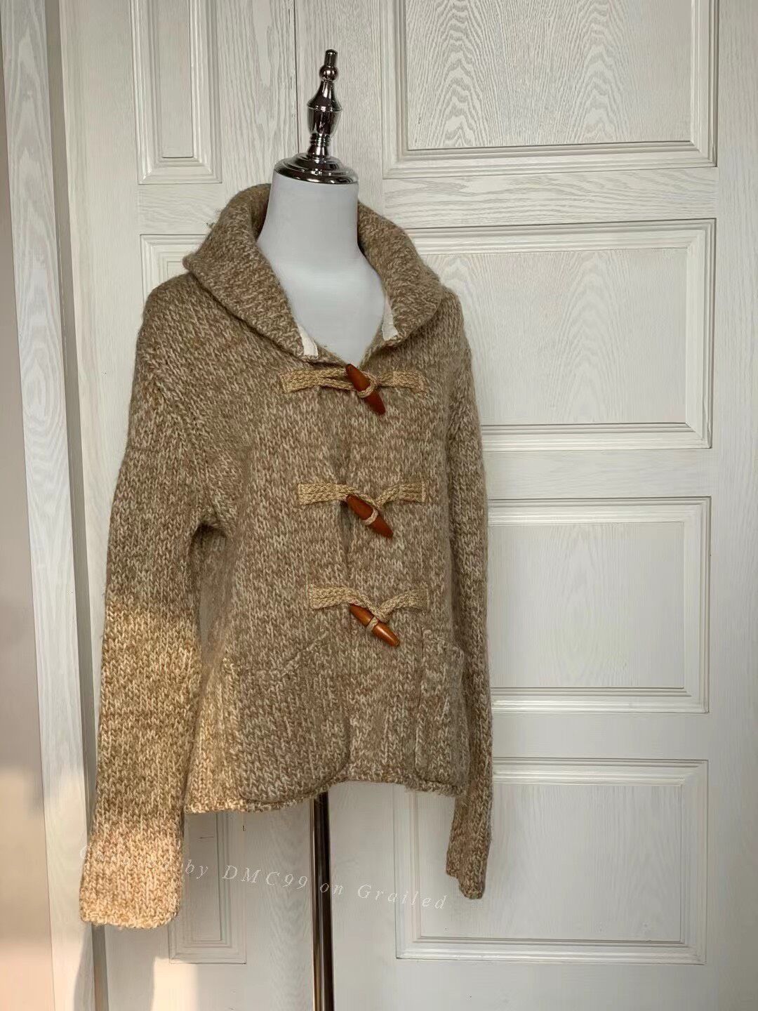 Ralph Lauren Ralph Lauren Vintage Wool Horn Button Cardigan Size US L / EU 52-54 / 3 - 1 Thumbnail