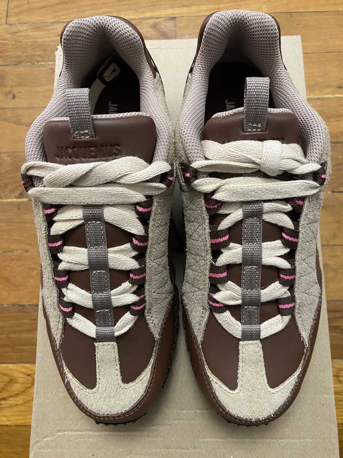 Jacquemus × Nike Size 5W / 3.5M - Nike Air Humara LX Jacquemus Mocha Brown Size US 5 / IT 35 - 4 Thumbnail
