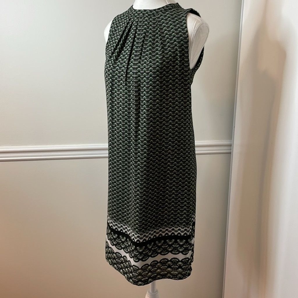 H&M H&M Back Neck Tie Sleeveless GeoAbstract Sheath Dress 6 Size M / US 6-8 / IT 42-44 - 4 Thumbnail