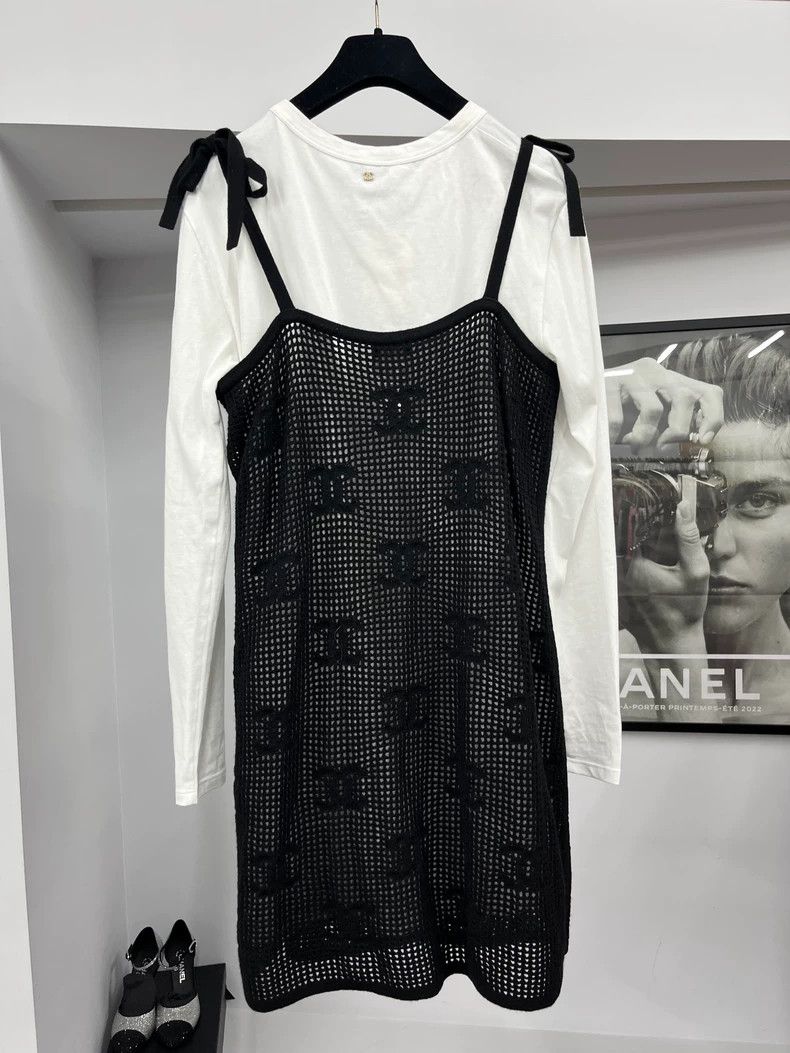 Chanel Chanel Black and white suspender two-piece set hollow doub Size L / US 10 / IT 46 - 3 Thumbnail