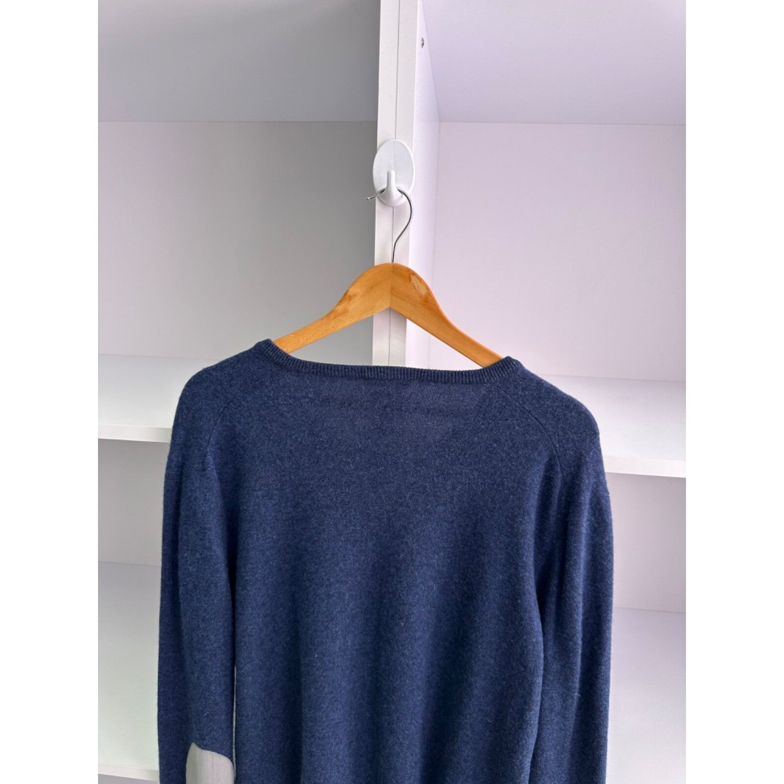 Gran Sasso VTG Gran Sasso Lana Wool V Neck Navy Sweater Size US XL / EU 56 / 4 - 9 Thumbnail