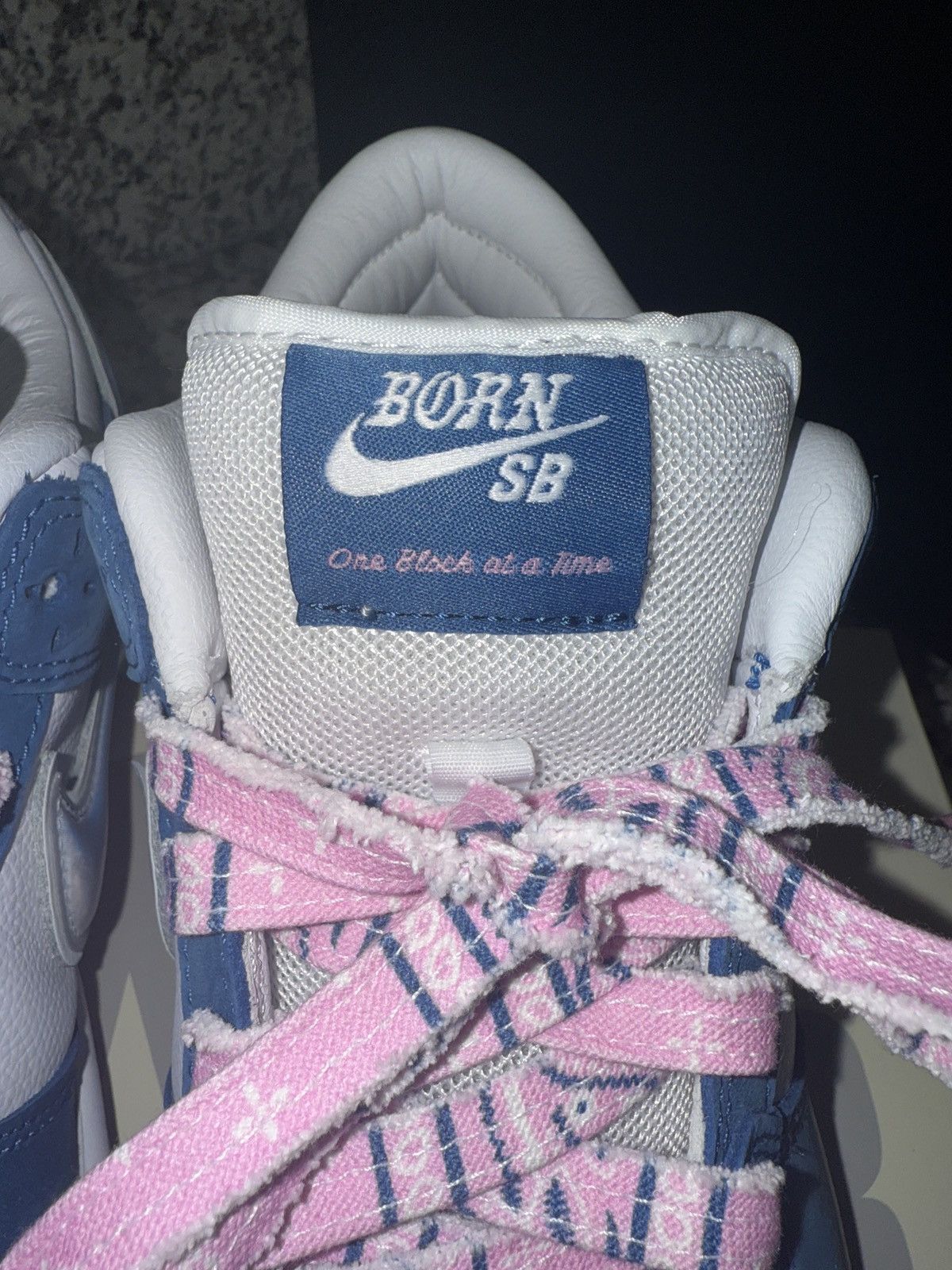 Nike One block at a time dunks Size US 8 / EU 41 - 10 Thumbnail