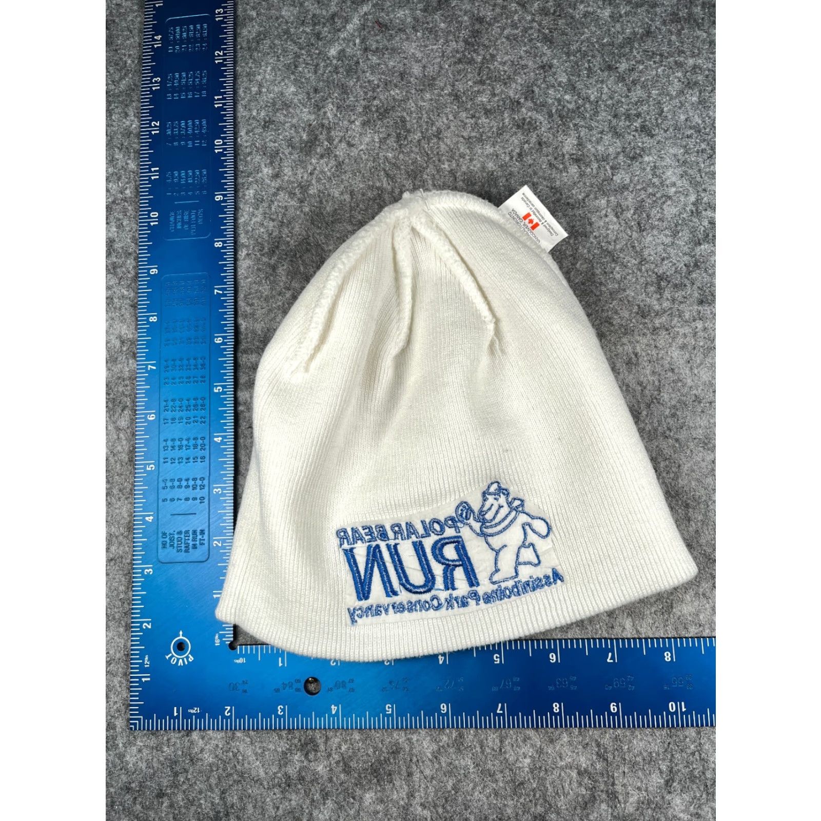 Vintage Manitora Moose Beanie Toque Adult One Size White Knit 100% Acrylic Ski Size ONE SIZE - 6 Thumbnail