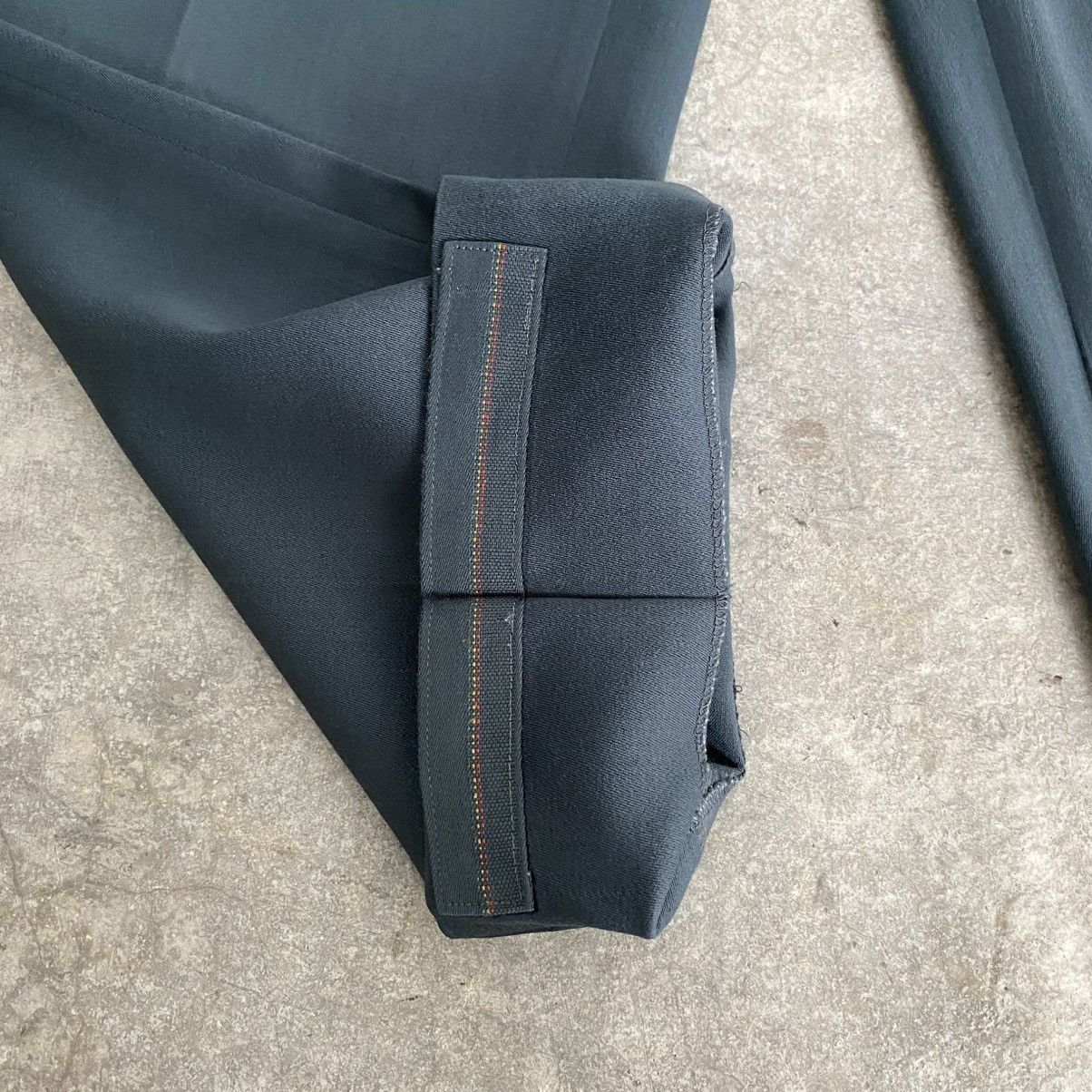 Christian Dior Monsieur 90’s CD Wool Gabardine Pleated Wide Trouser Pants Size US 33 - 8 Thumbnail