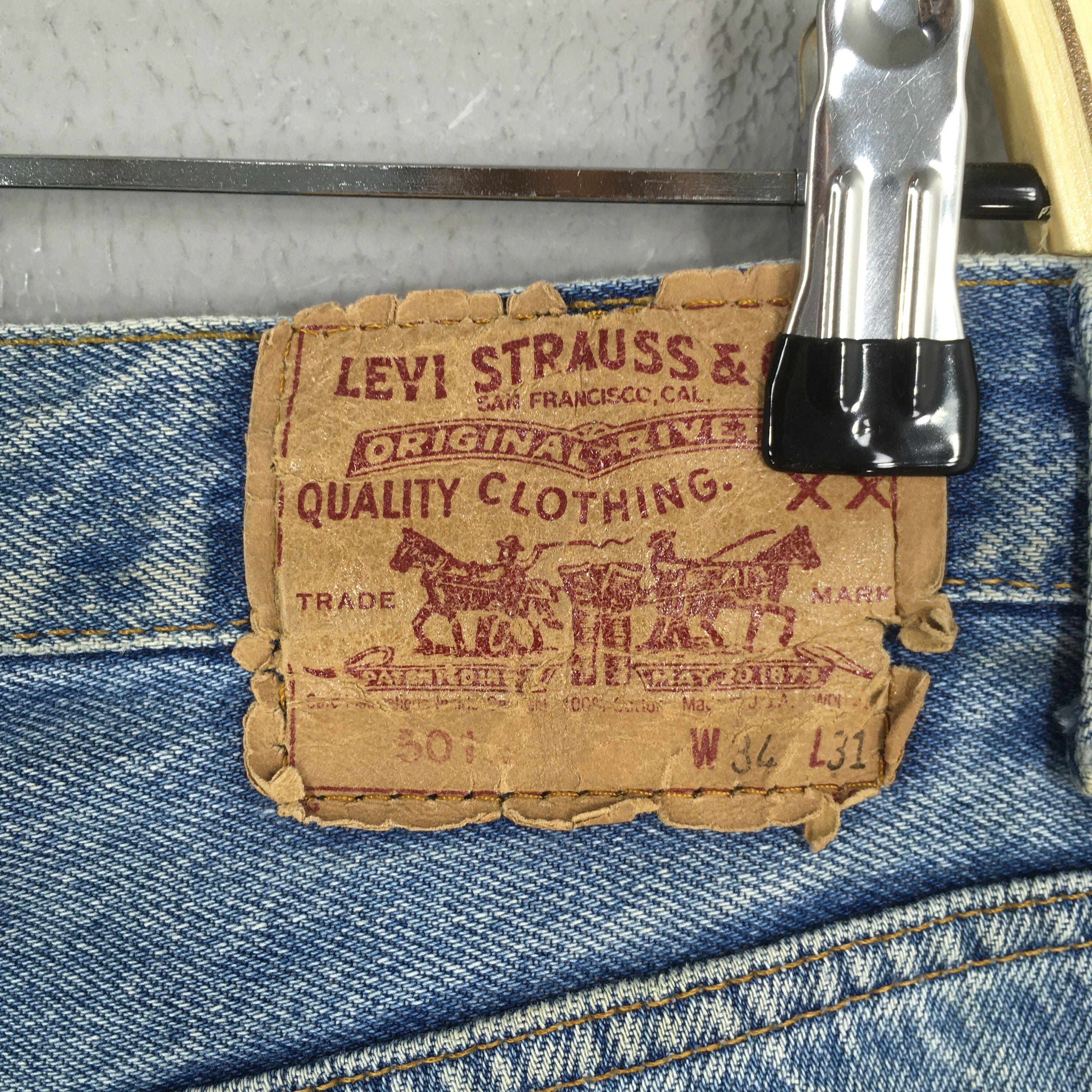Levi's Size 31x31 Vintage 90s Levi's 501 Faded Blue Jeans S401 Size US 31 - 10 Thumbnail