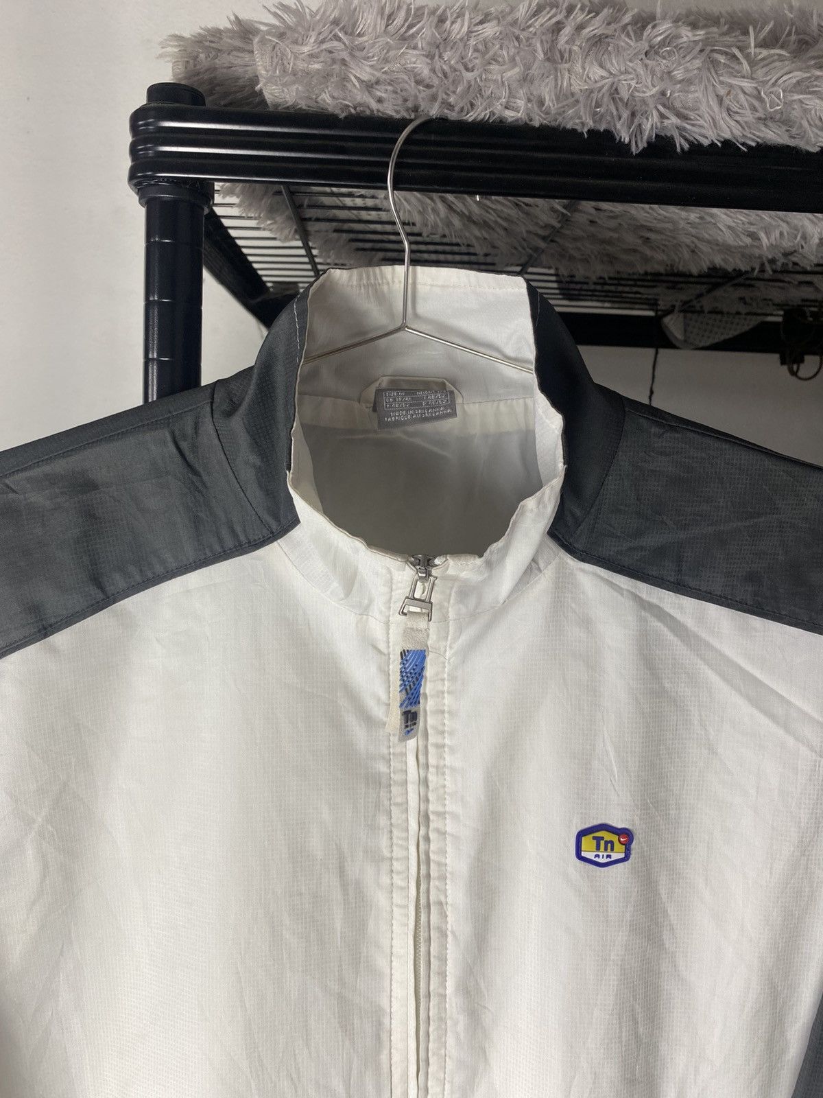 Nike Jacket Nike TN Vintage Size US M / EU 48-50 / 2 - 3 Thumbnail