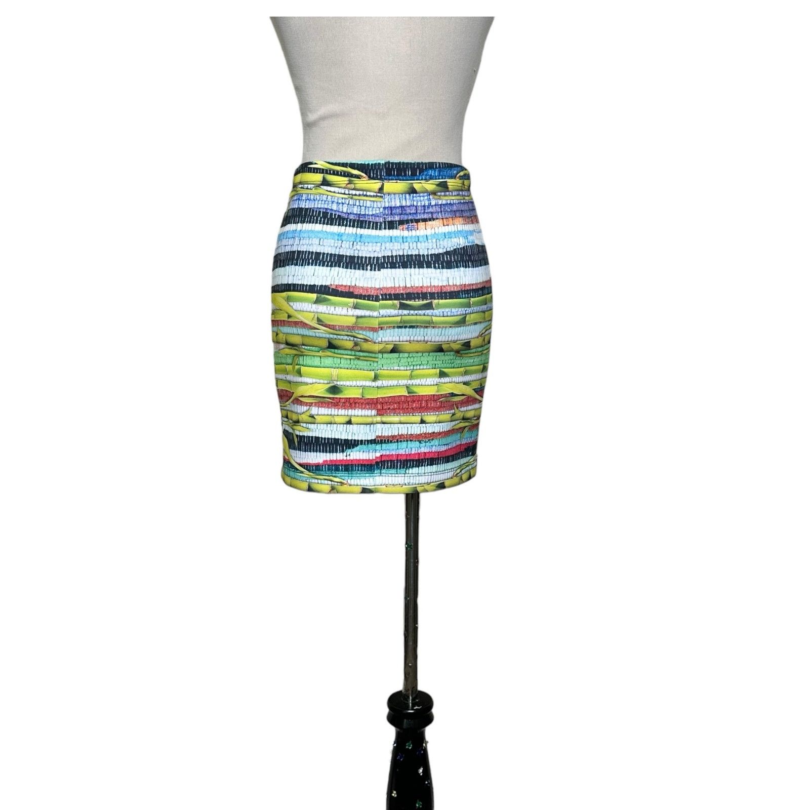 Clover Canyon CLOVER CANYON Surf Shack neoprene mini pencil skirt size XS Size 26" / US 2 / IT 38 - 11 Thumbnail