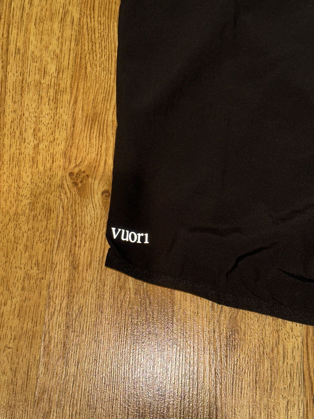 Vuori Vuori Black Hooded Windbreaker Jacket Full Zip Lightweight Size US L / EU 52-54 / 3 - 5 Thumbnail