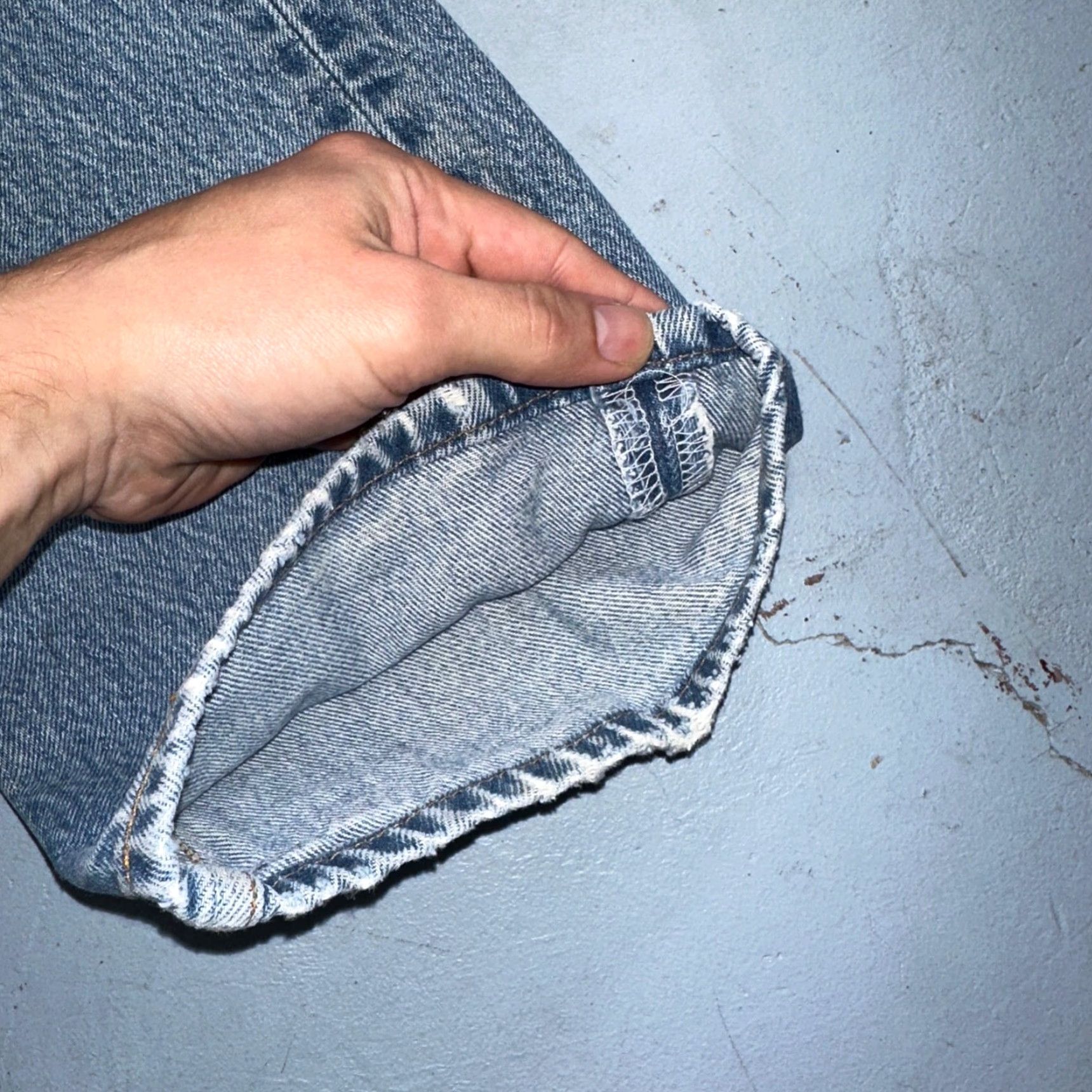 Levi's VINTAGE Levi's 501 Jeans Men 34x36 Light Blue Denim Straight 90s 34 36 Mens Regular Comfort Binary? Size US 34 / EU 50 - 4 Thumbnail