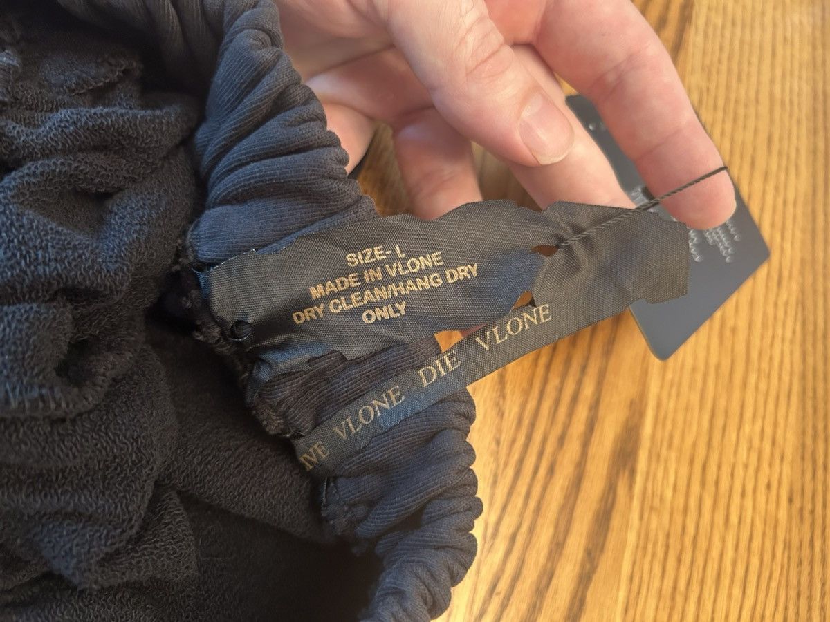 Vlone Vlone Lifestyle Shorts (L) Size US 34 / EU 50 - 5 Thumbnail