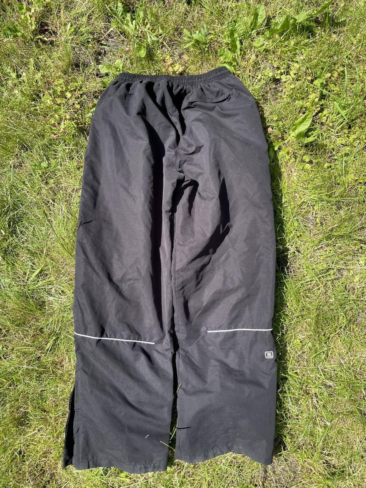 Nike Vintage nike track pants shox Size US 33 - 8 Thumbnail